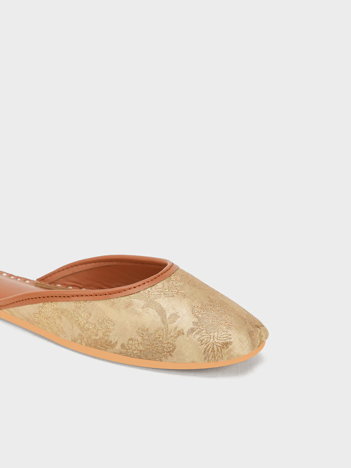 Women "GAUHAR" Comfort Casual Khussa - Image 4