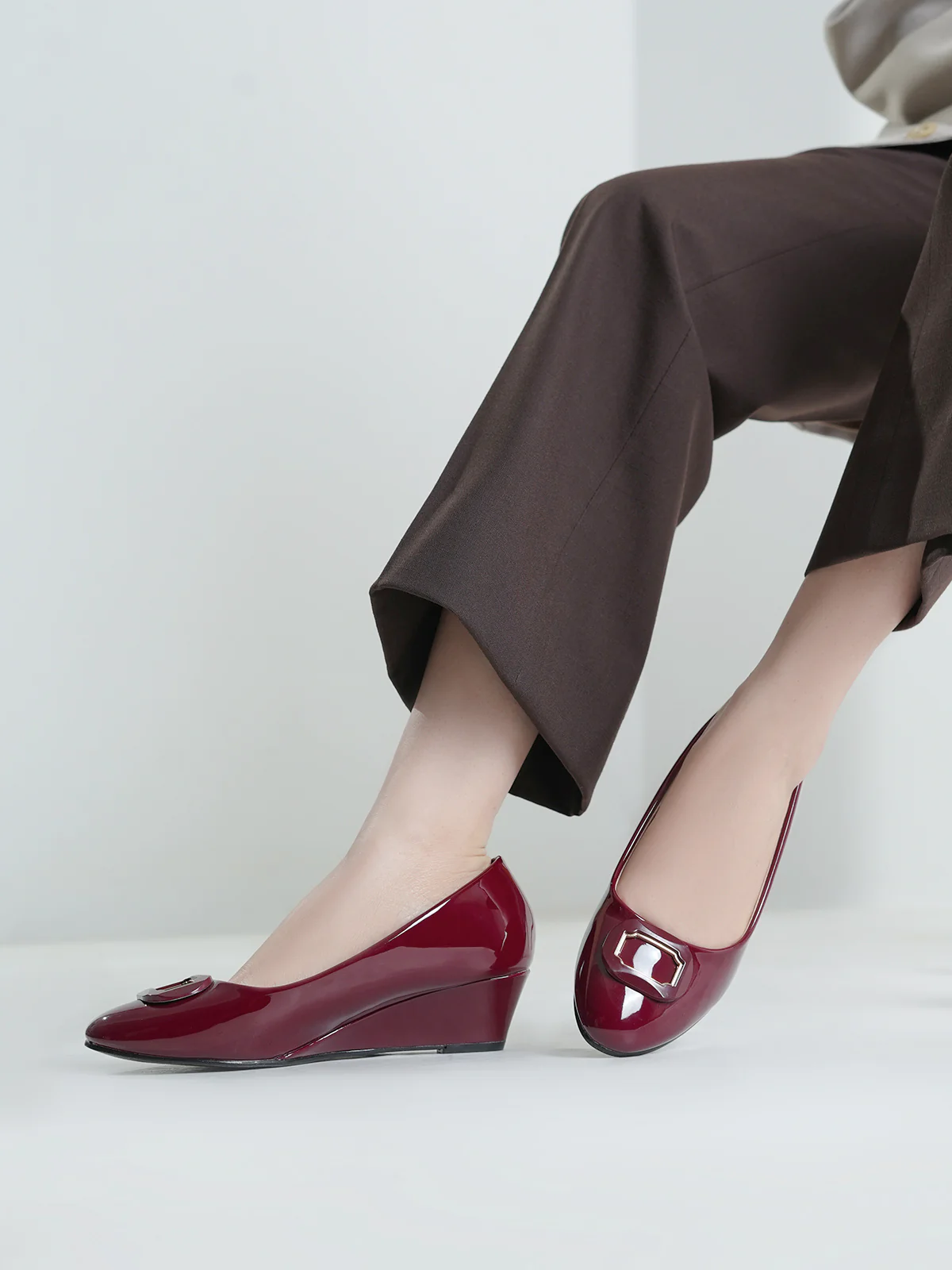 Women "KAFELE" Casual Wedge Courts - Image 9