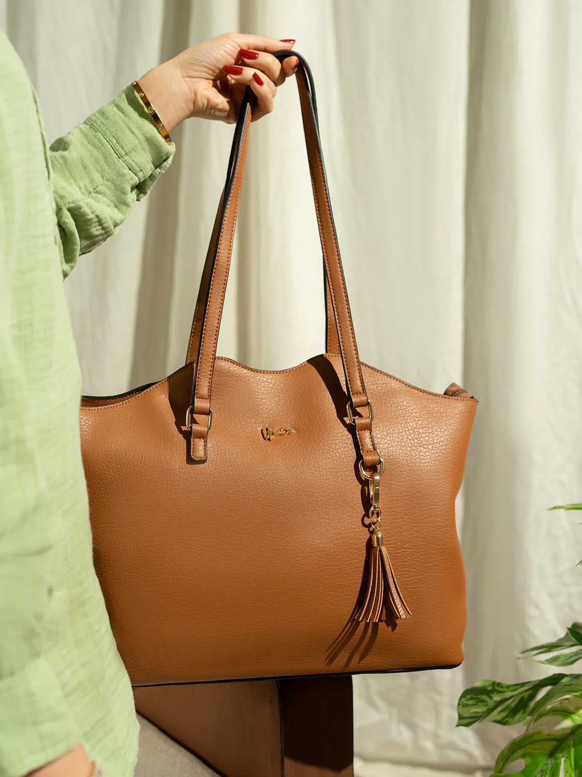 Women "KEHLAN" Everyday Essential Bag - Image 3