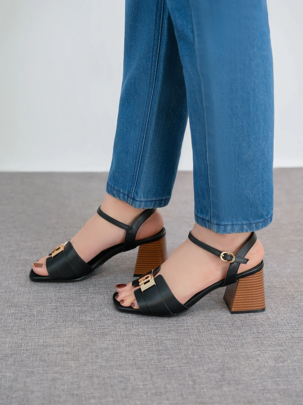 Women "LENKER" Decorated Casual Sandals - Image 3