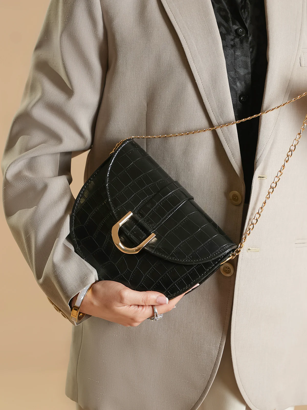 Women "LIDWIEN" Lightweight Crossbody Bag - Image 3