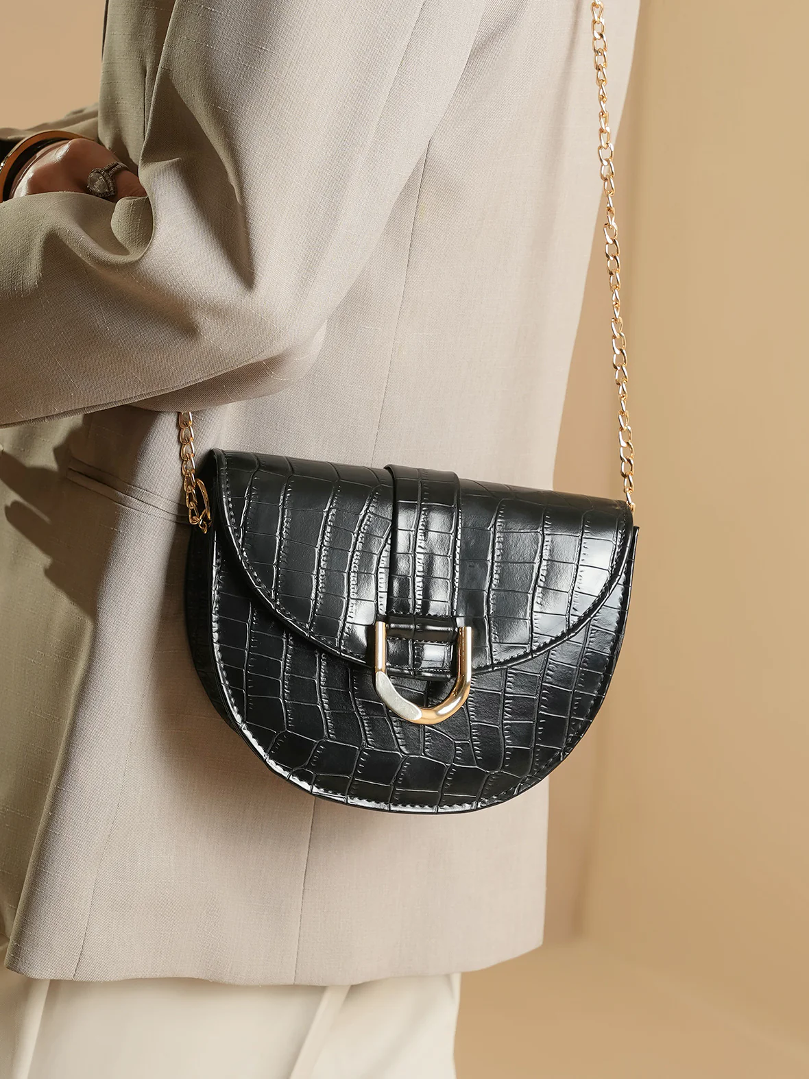 Women "LIDWIEN" Lightweight Crossbody Bag - Image 9
