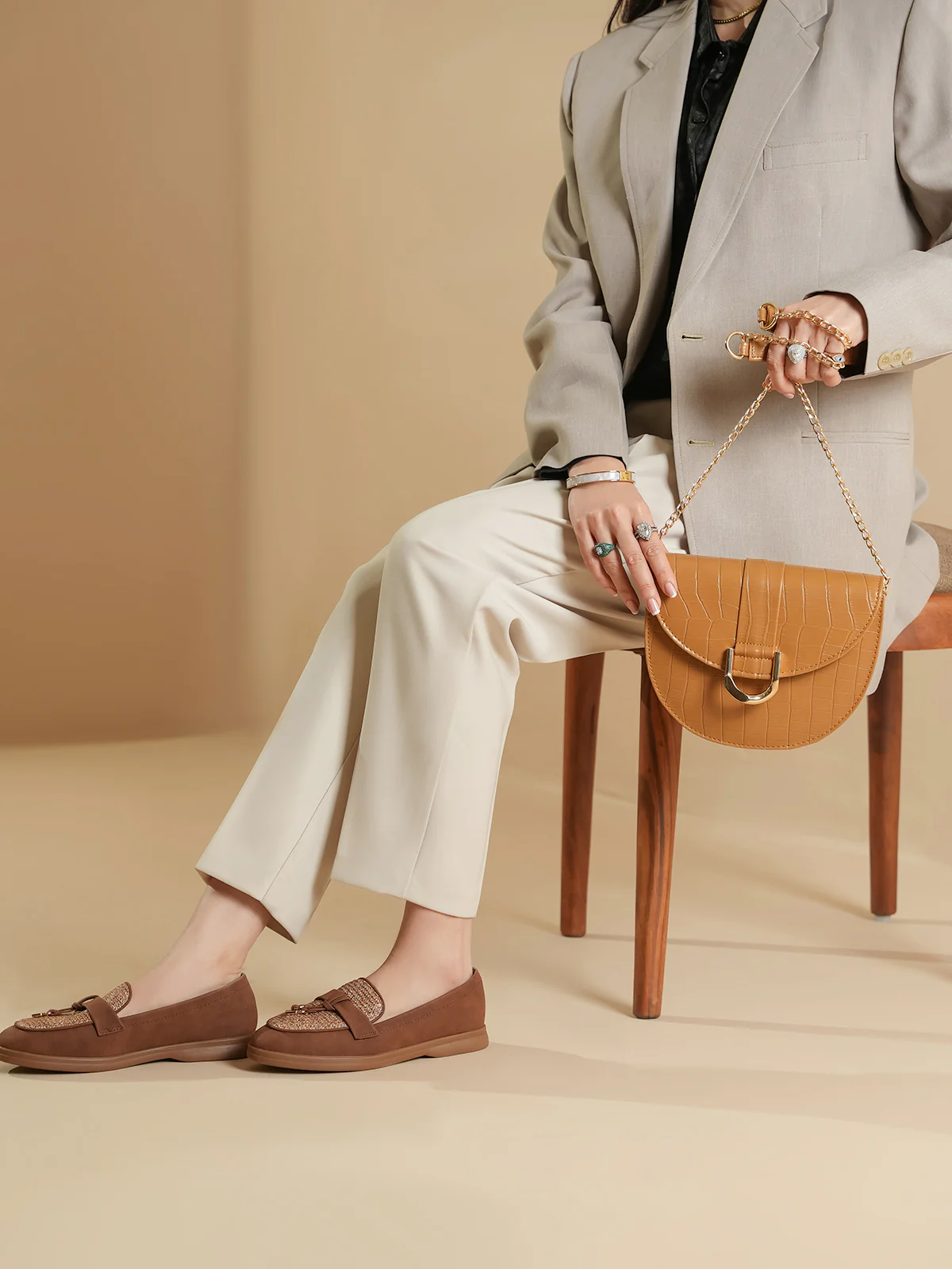 Women "LIDWIEN" Lightweight Crossbody Bag - Image 3