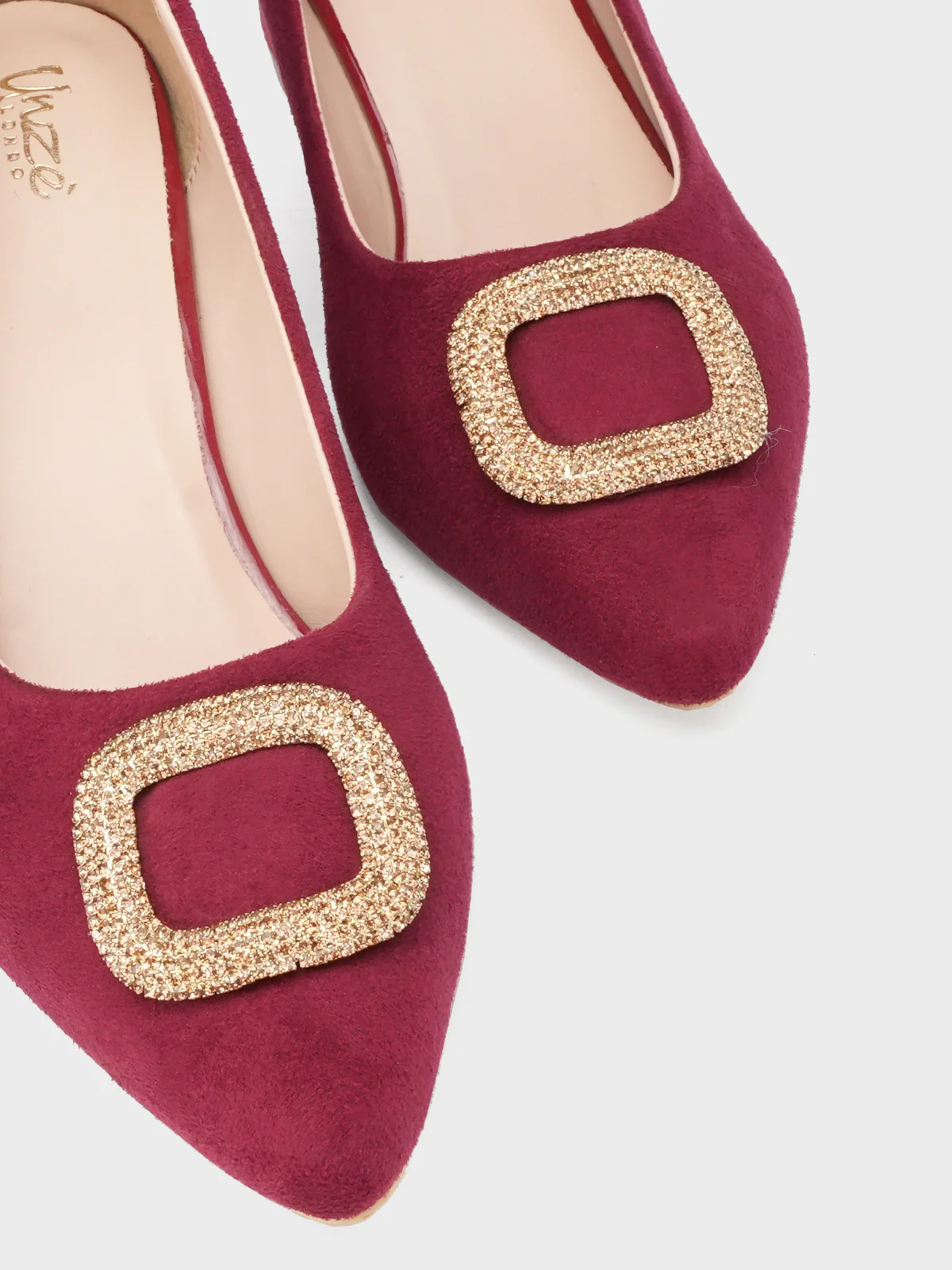 Women "LOVIS" Decorated Pointed Toe Courts - Image 4