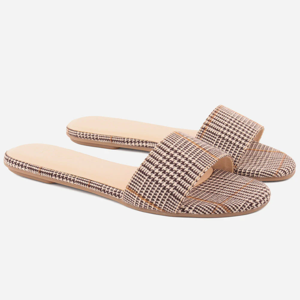 Women "Margaret" slipon decorated slippers - Image 2