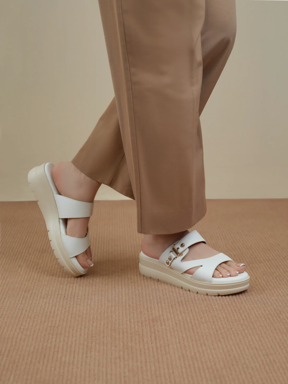 Women "MARIKE" Comfort Slippers