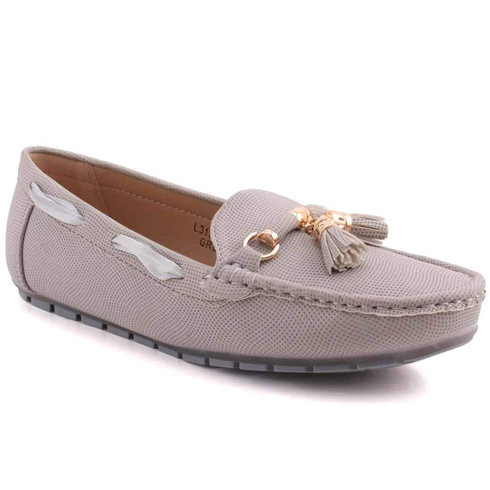 Women “MARISSA” Tassel Slip On Stitched Edge Casual Moccasins