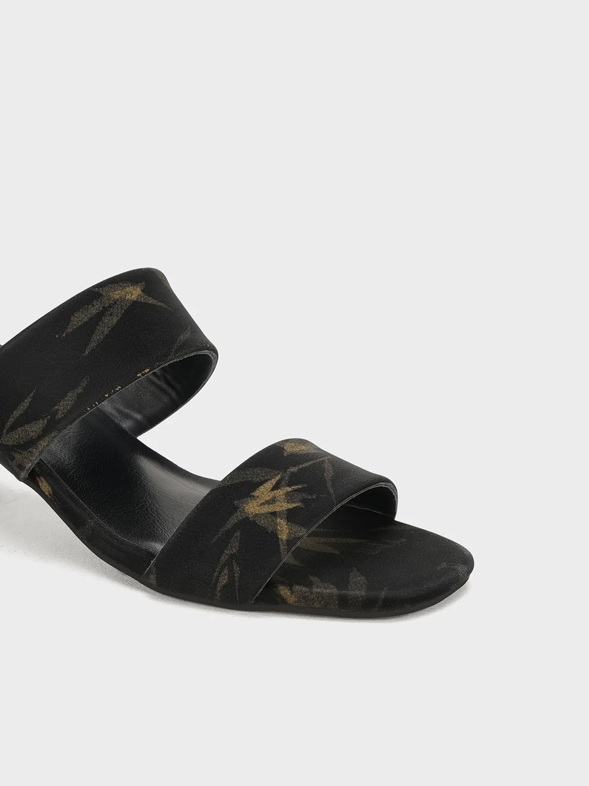 Women "MARTINI" Block Heel Sandals - Image 4