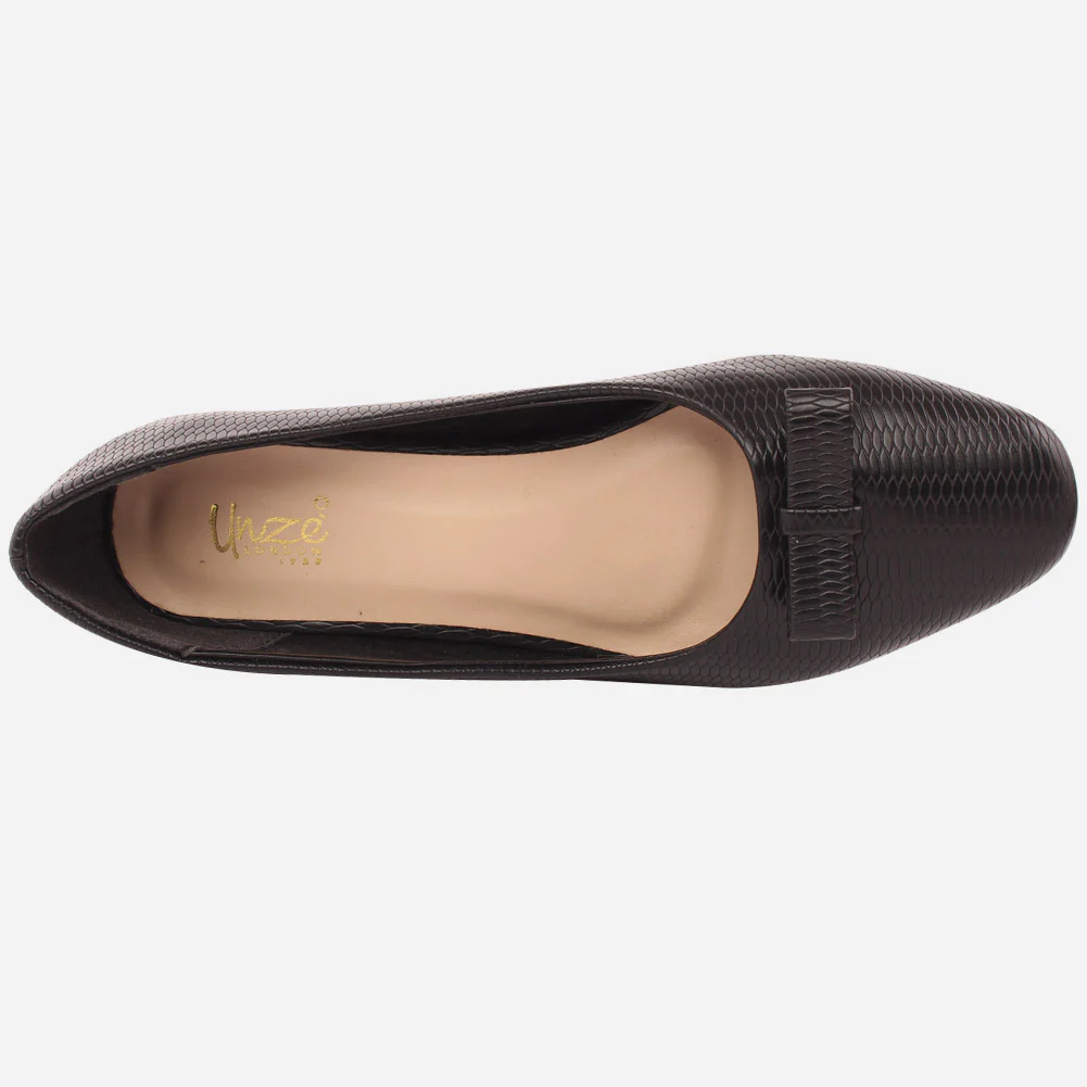 Women "Maureen" Block Heel Court Shoes - Image 4