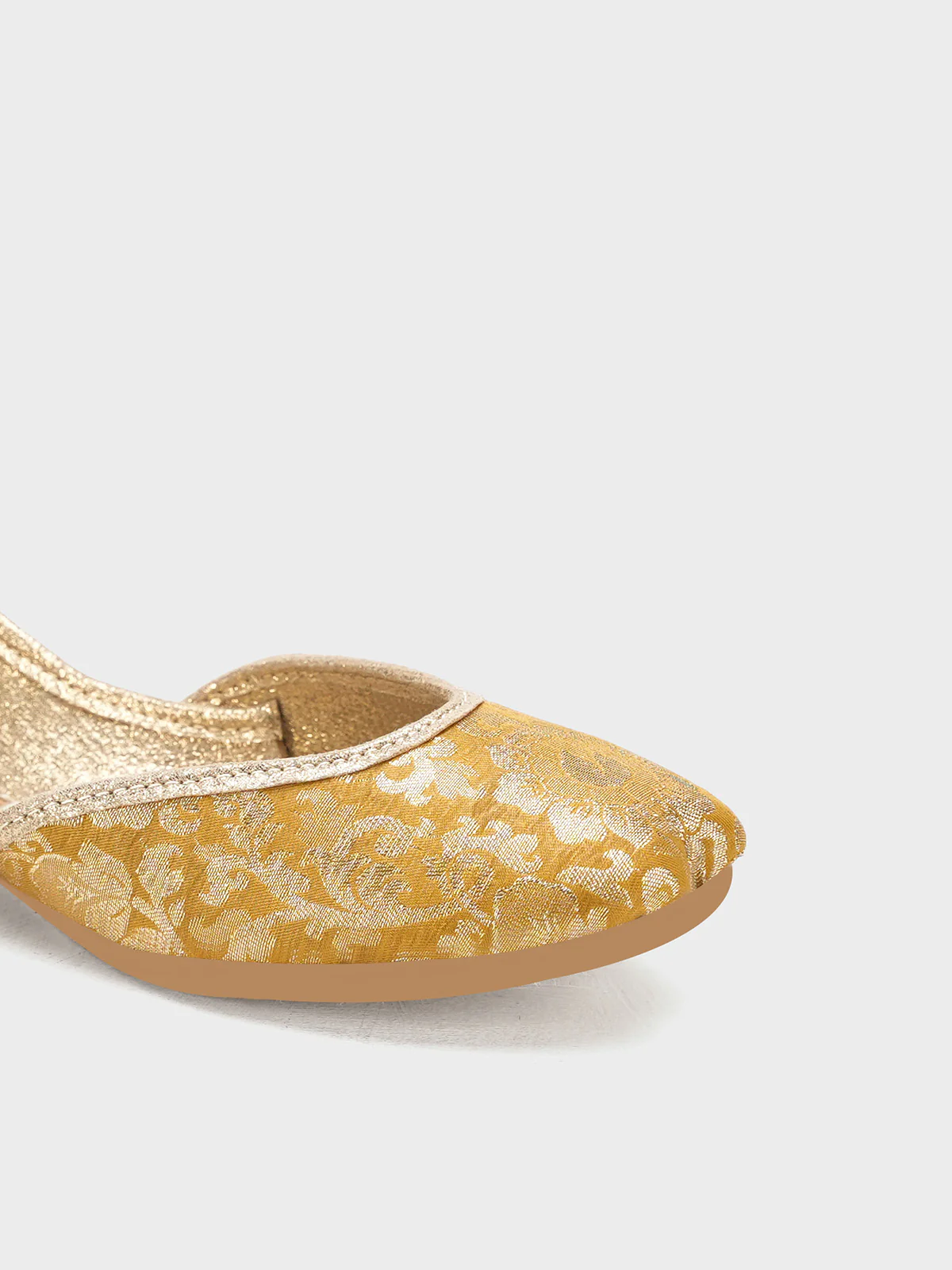 Women "MEERJAH" Soft Flexible Jamawar Khussa - Image 7