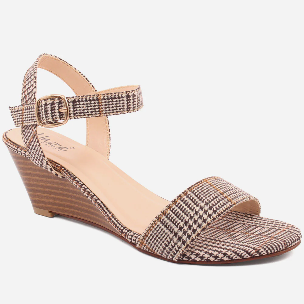 WOMEN "NANA" MATT BUCKLE WEDGE SANDALS