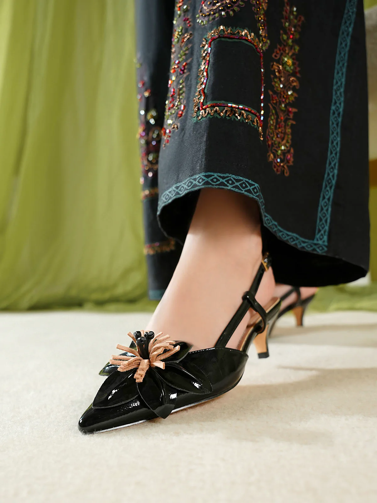 Women "NAOM" Buckle Strap Sandals - Image 6