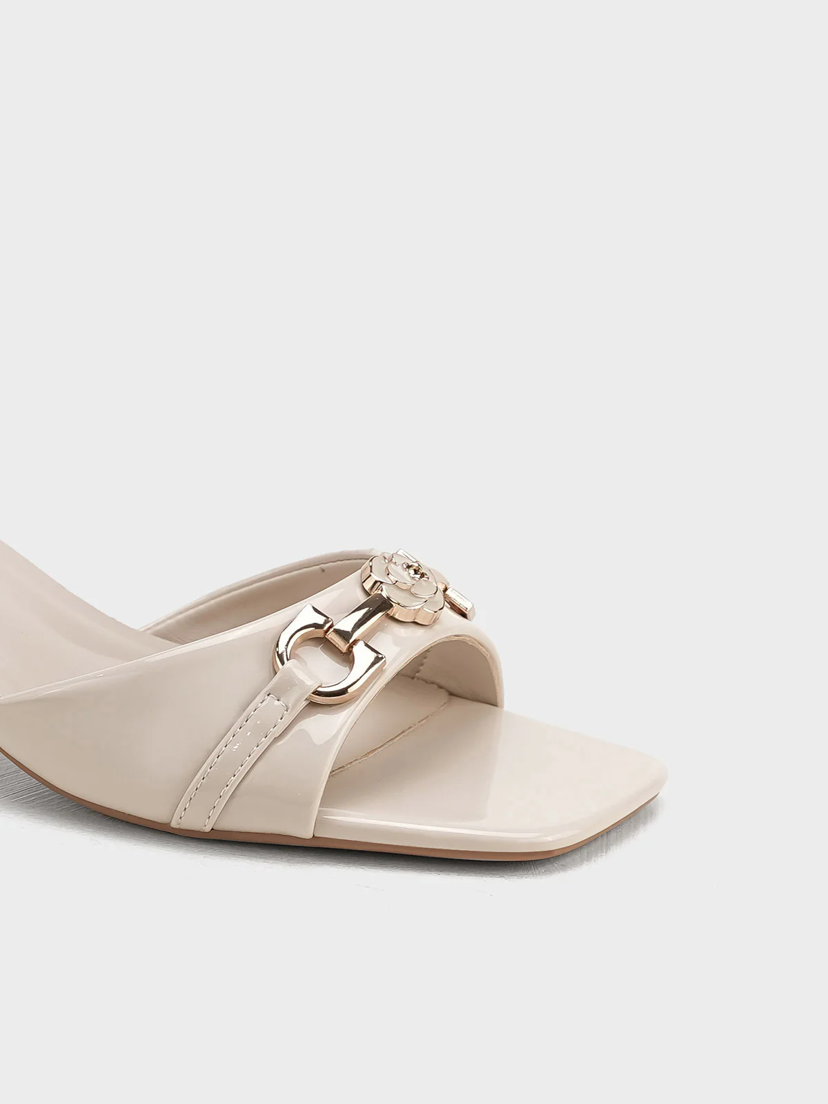 Women "NOWEY" Slip On Low Heel Sandals - Image 7