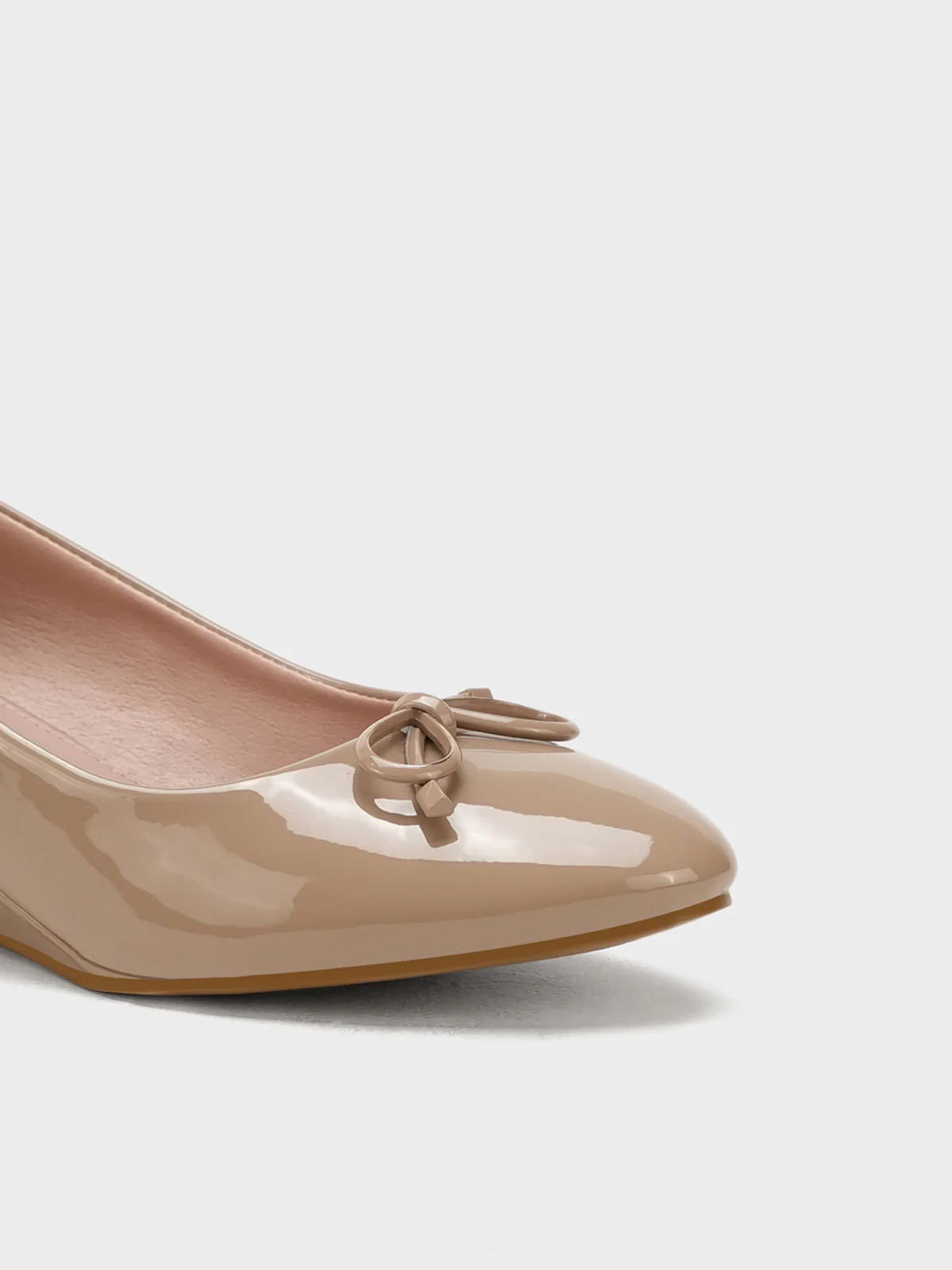 Women "PAISLEY" Classic Low Heel Courts - Image 4