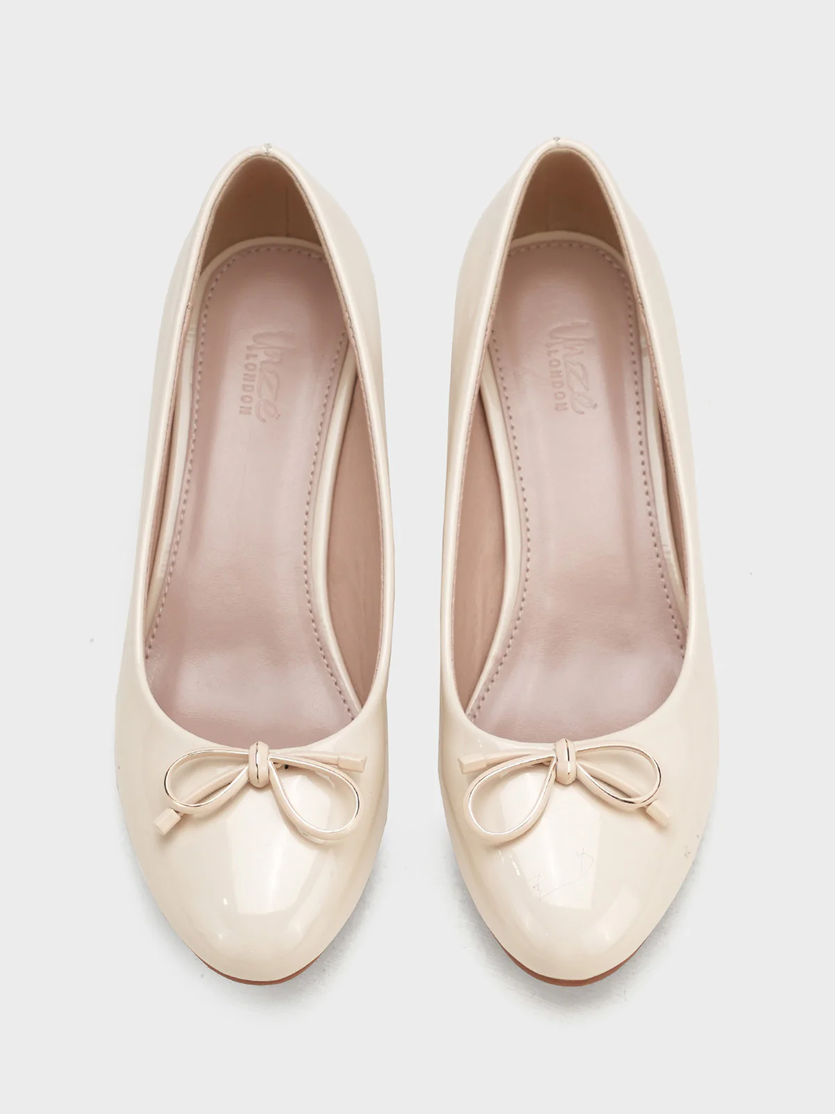 Women "PAISLEY" Classic Low Heel Courts - Image 5