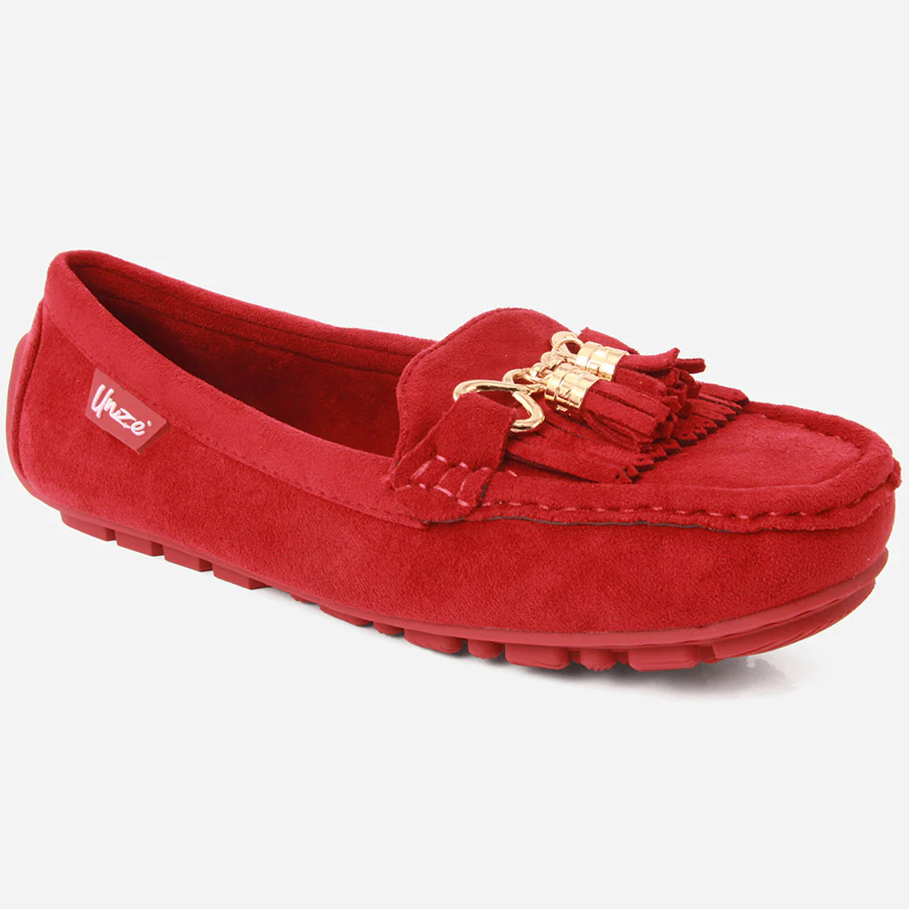 Women "PATICE" Moosehide Fringed Kilty Moccasins