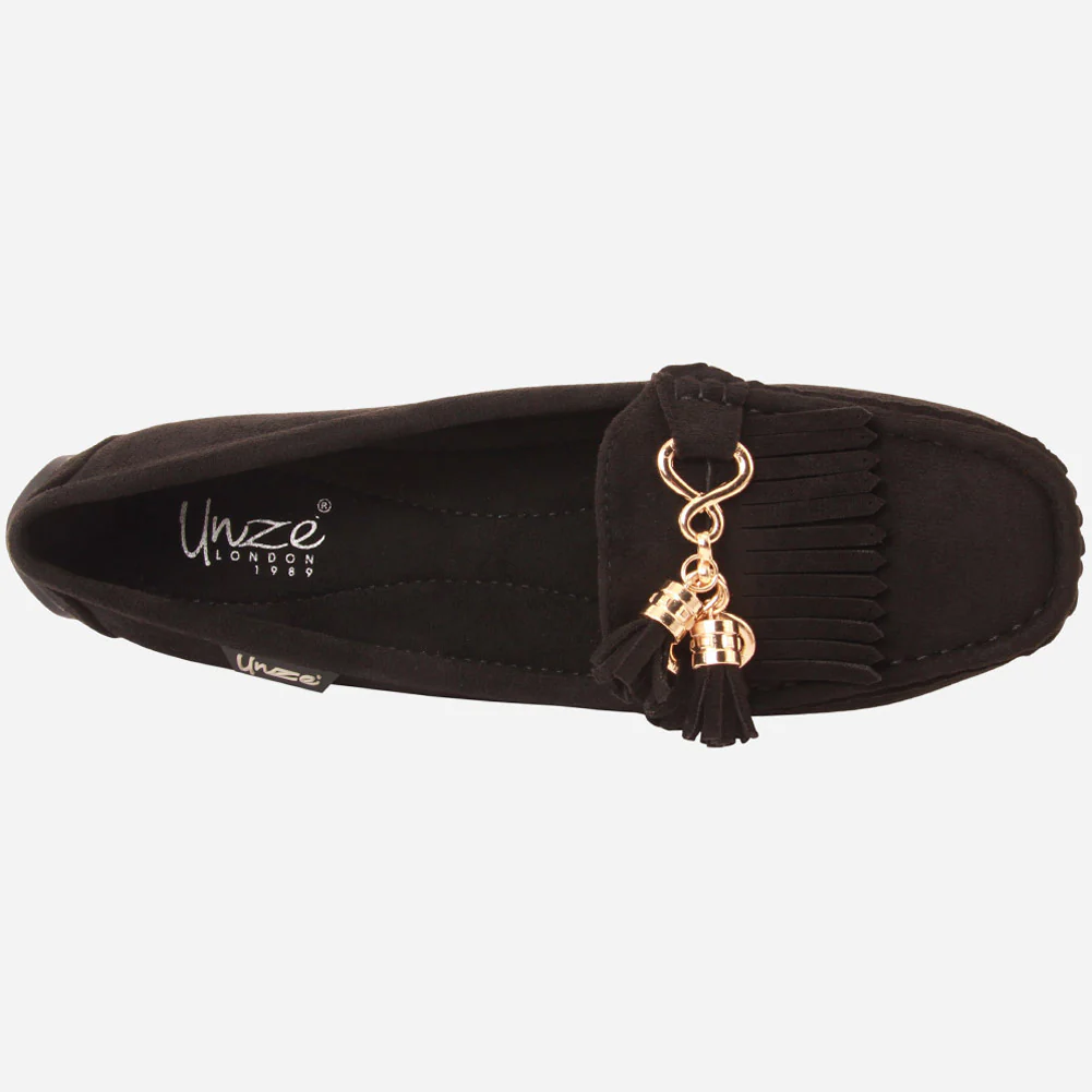 Women "PATICE" Moosehide Fringed Kilty Moccasins - Image 4