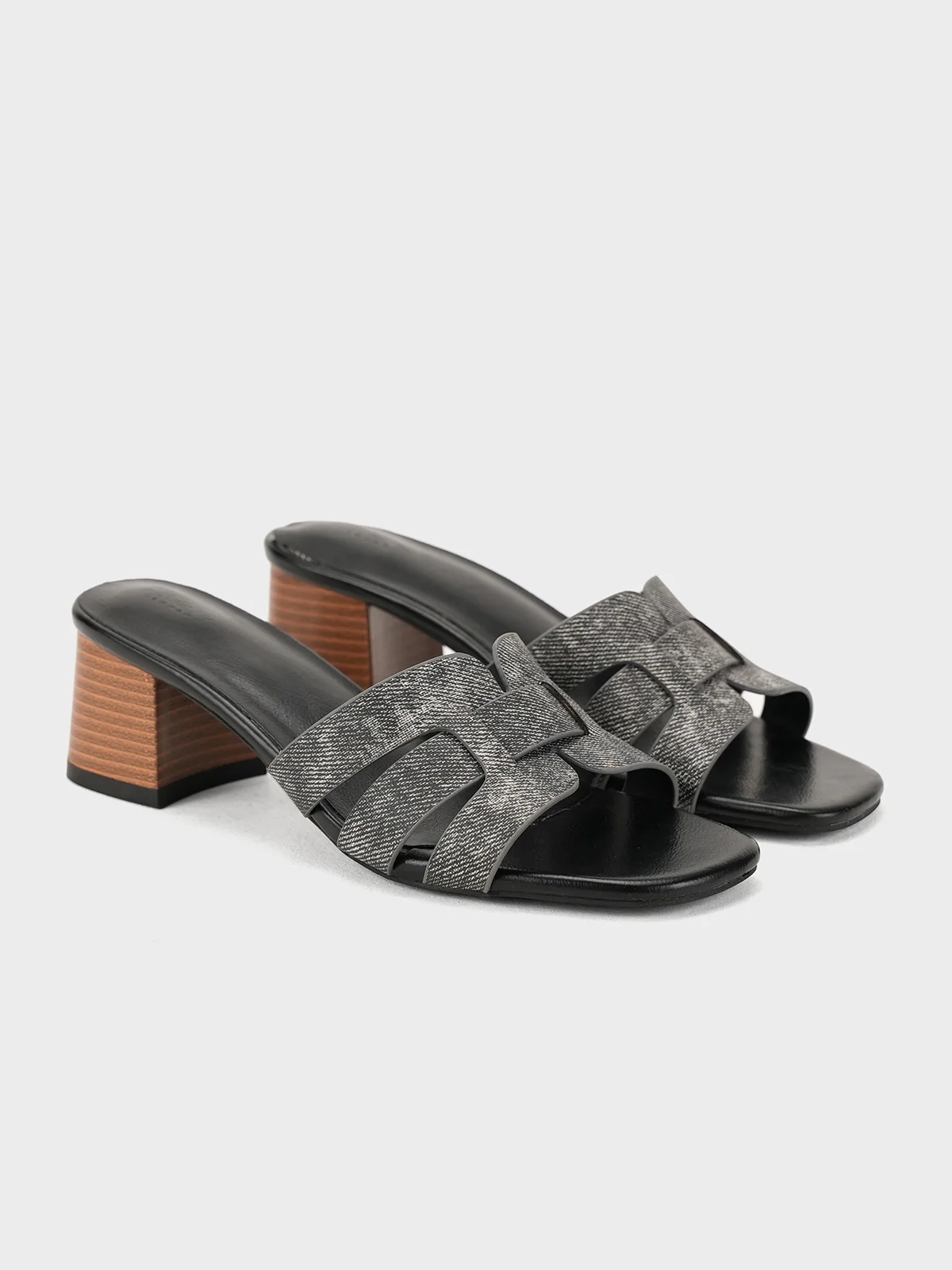 Women "QIAO" Block Heel Sandals - Image 4