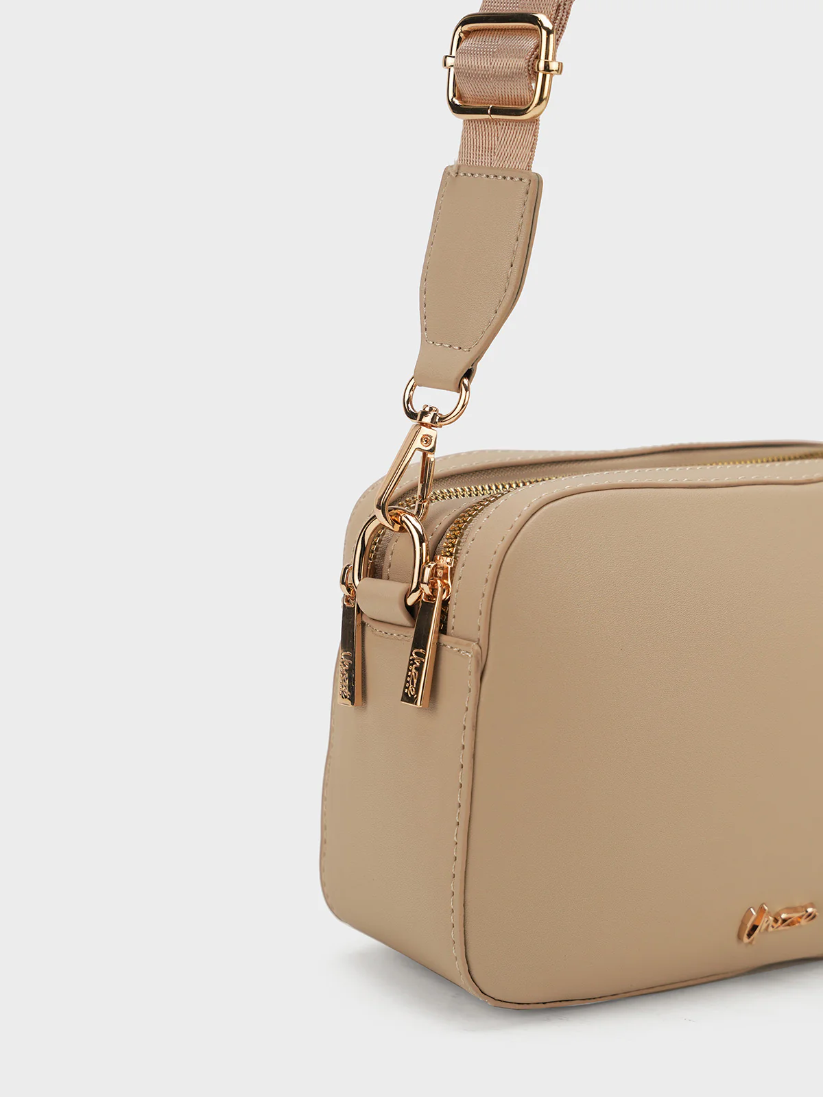 Women "QUINN" Modern Crossbody Bag - Image 7