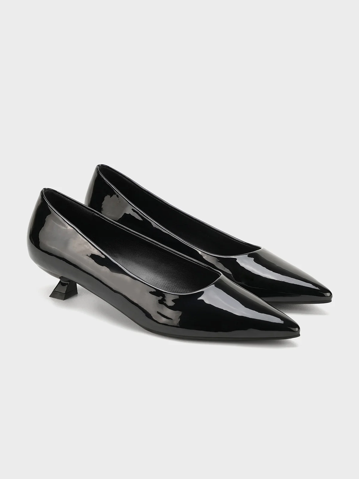 Women "RENSKE" Casual Pointed Toe Court Shoes - Image 4