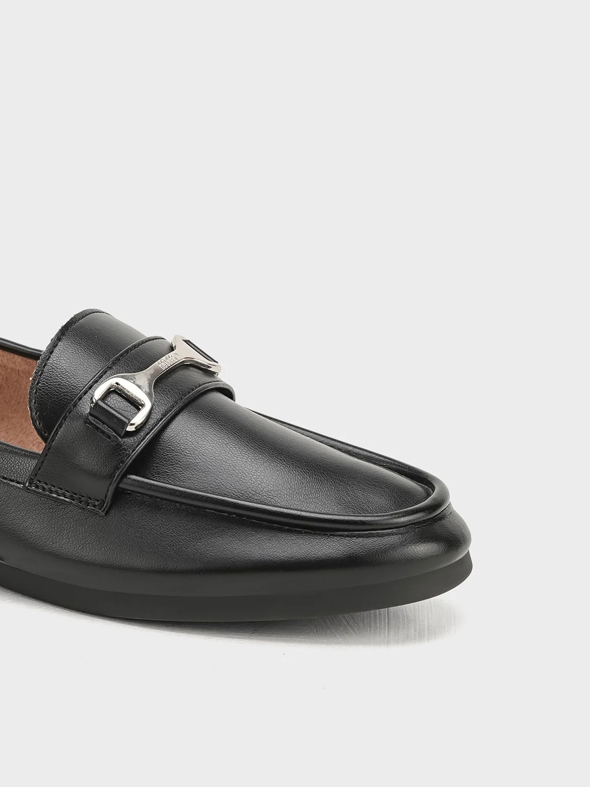Women "RODRI" Easy Slip On Design Moccasins - Image 7