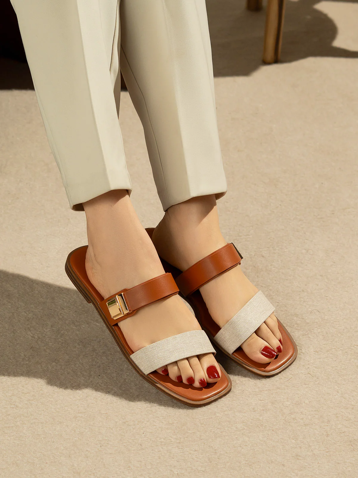 Women "SILAS" Stylish Design Flat Slippers - Image 9
