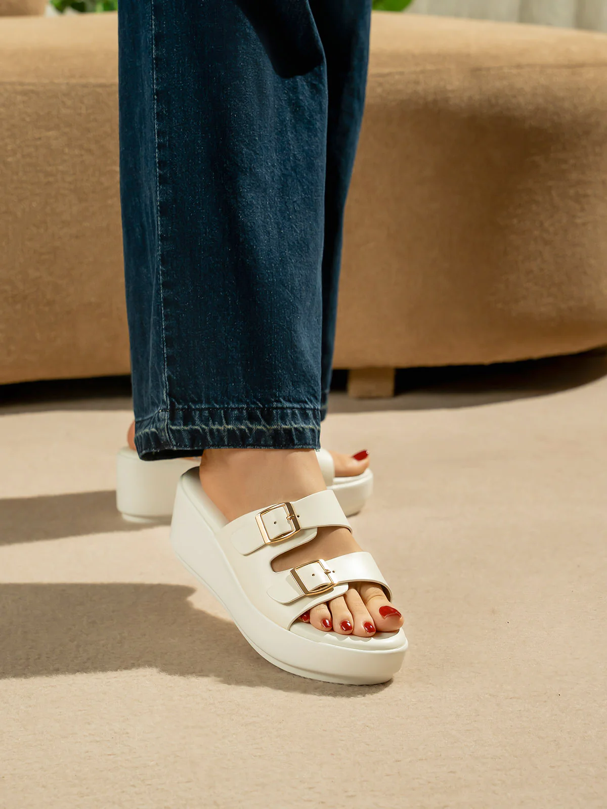Women "SPCER" Wedge Comfort Slippers - Image 9