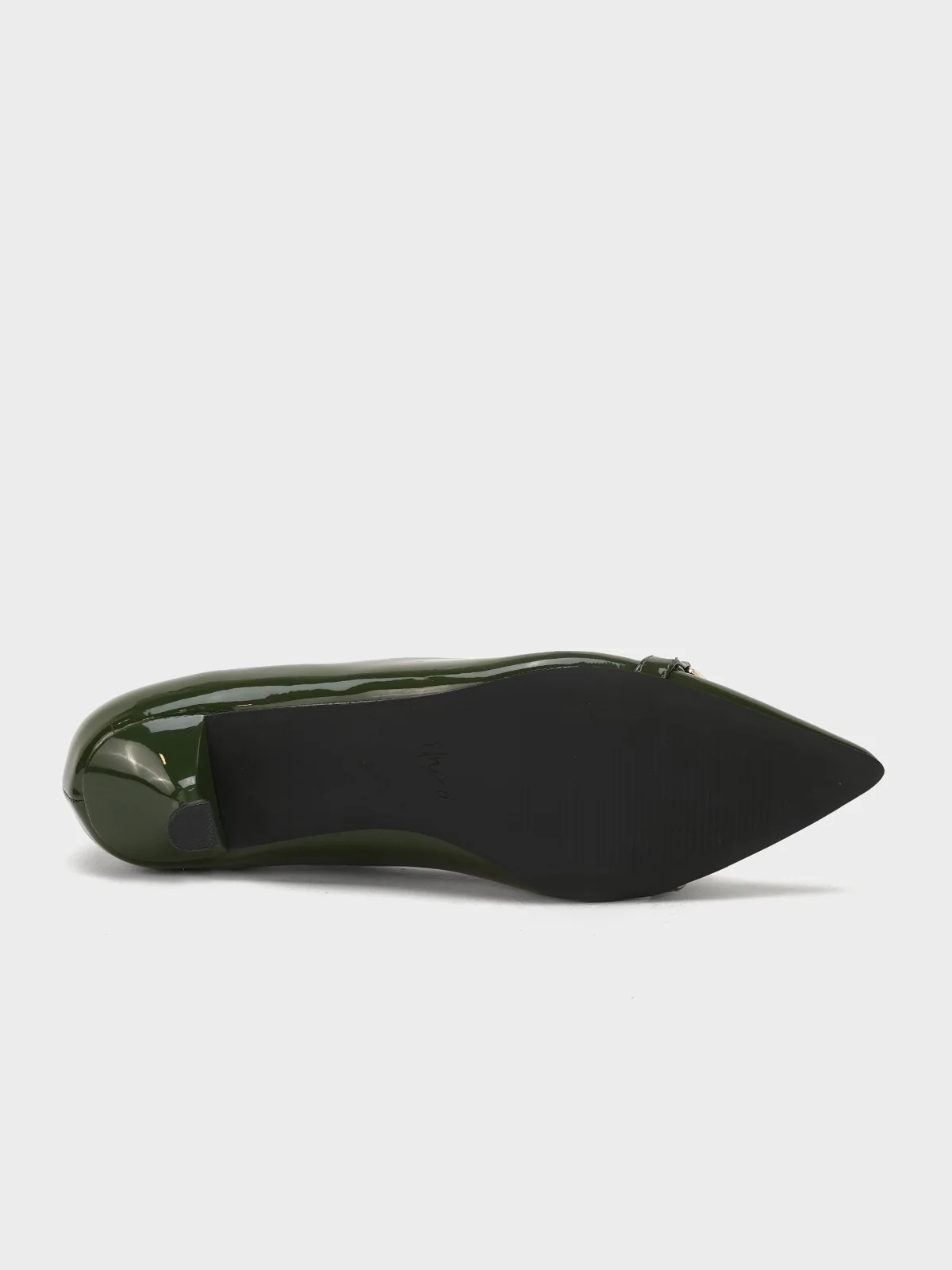 Women "TAURED" Causal Smooth Courts - Image 8