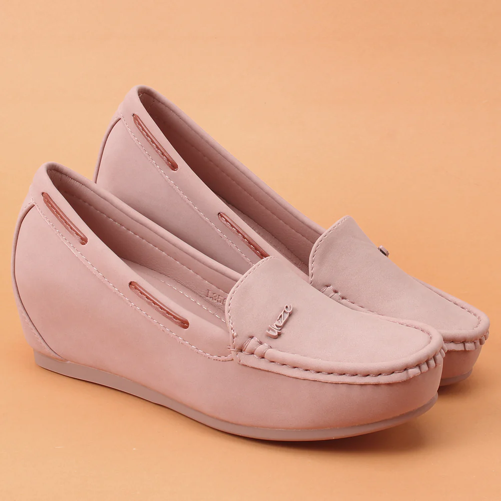 Women "TIFFANY" Soft Sole Moccasins - Image 6
