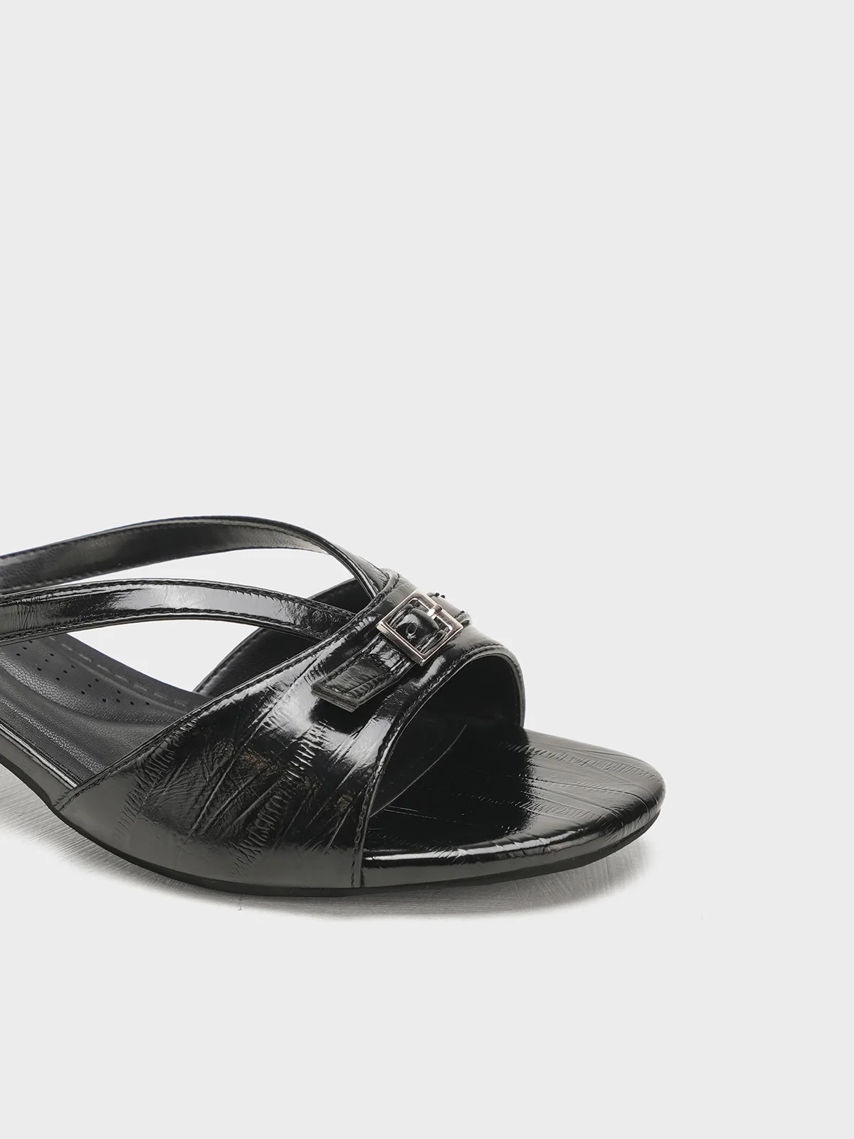 Women "TREVOR" Stylish Easy to Wear Sandals - Image 4