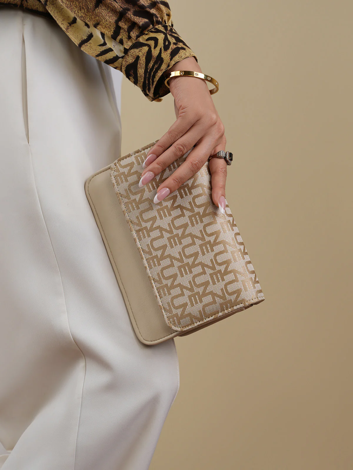 Women "UROWO" Casual Shoulder Bags - Image 3