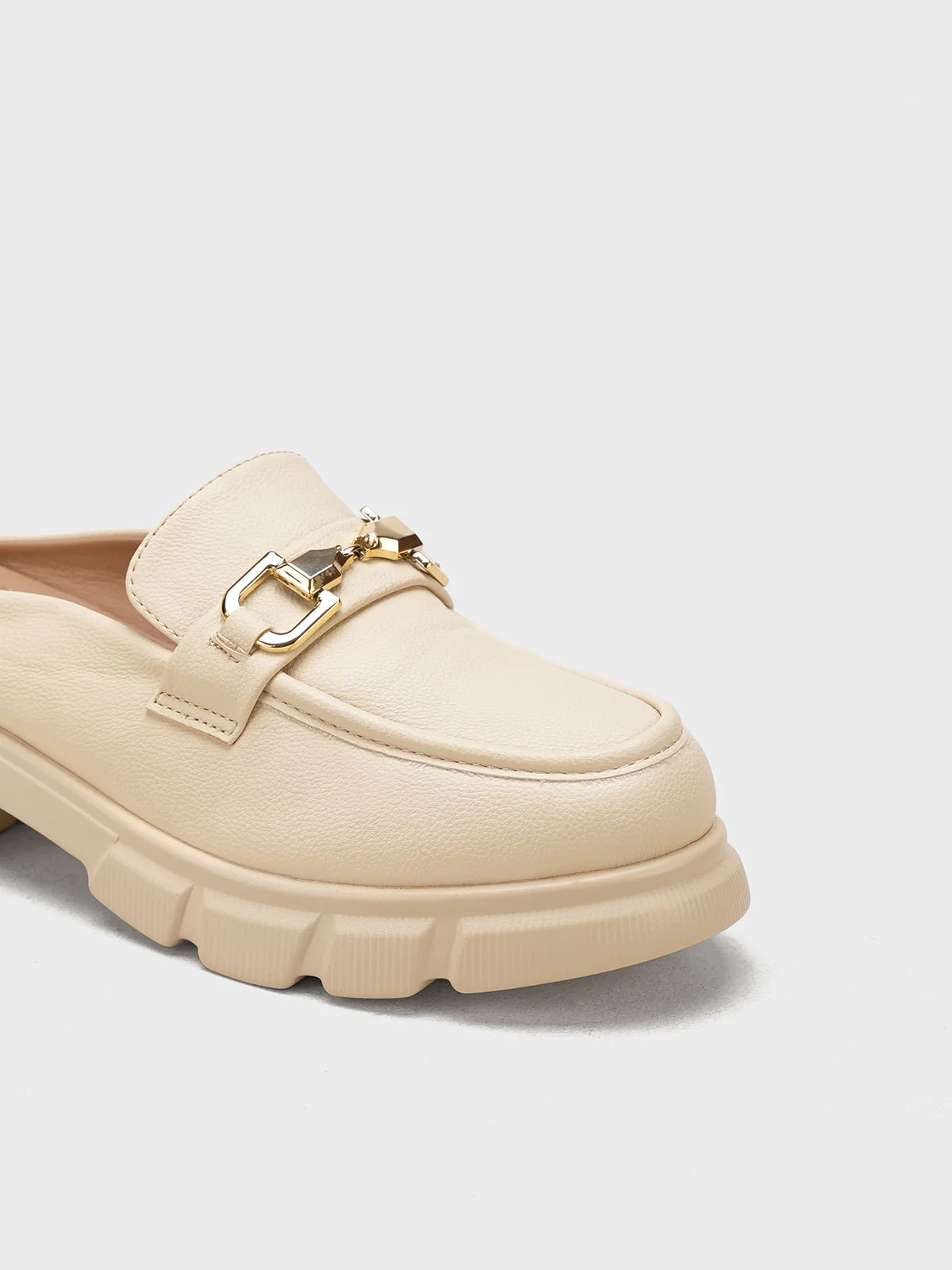 Women "VATUSIA" Open Back Design Loafers - Image 4