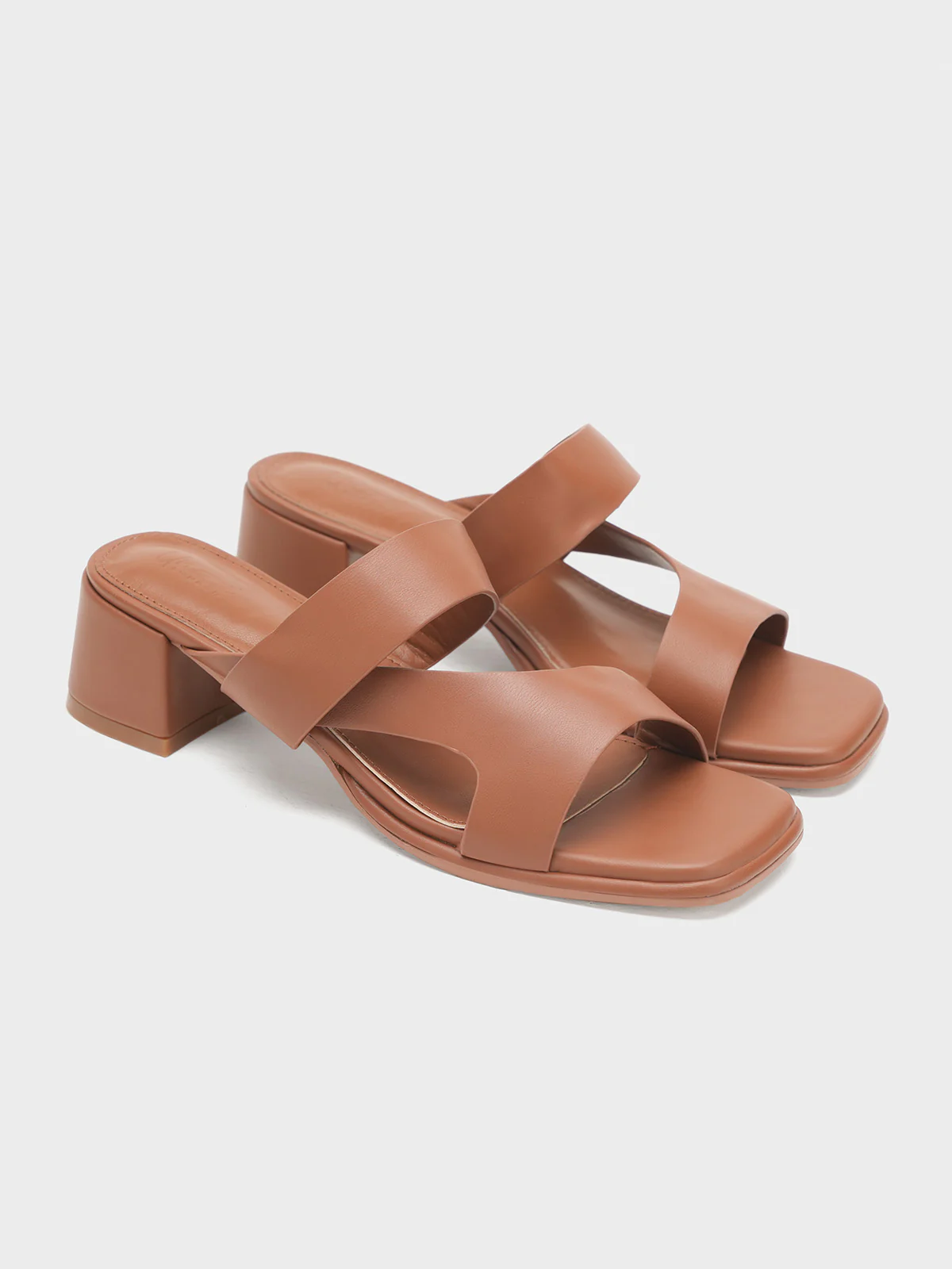Women "VNTINA" Slip On Block Heel Sandals - Image 4