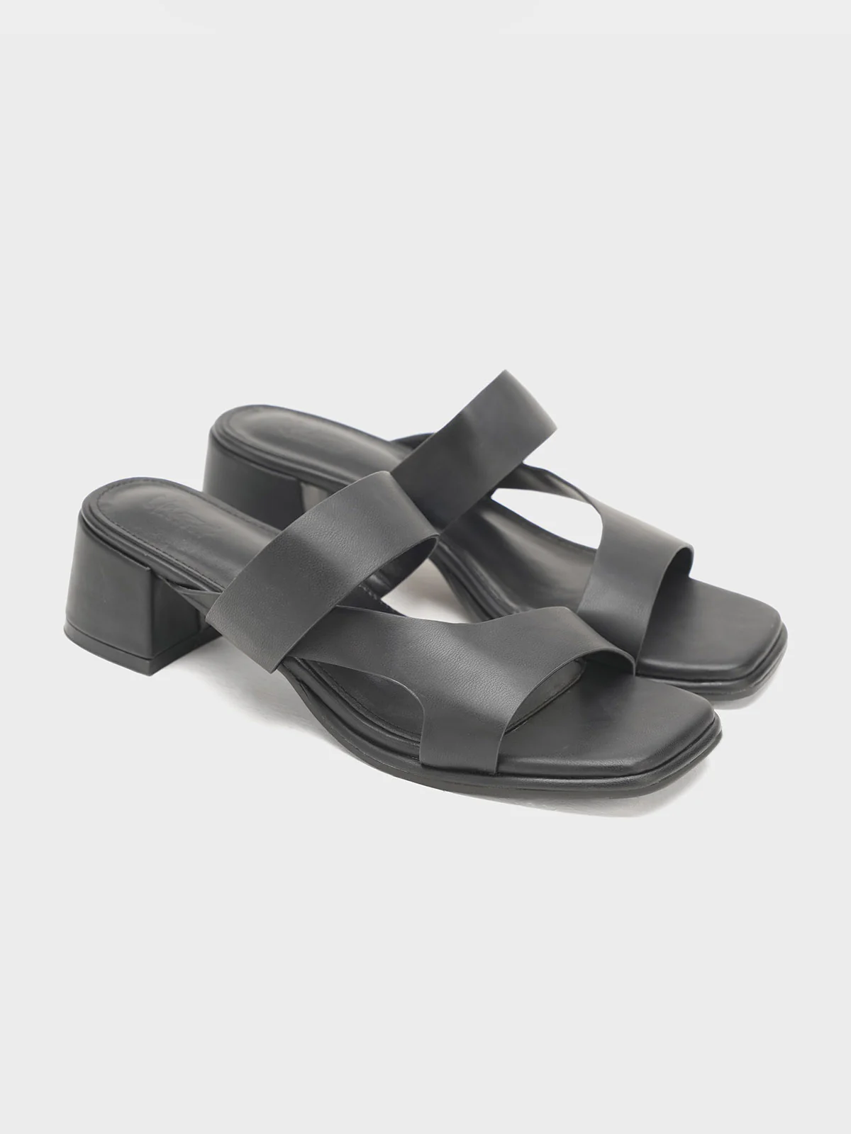 Women "VNTINA" Slip On Block Heel Sandals - Image 4