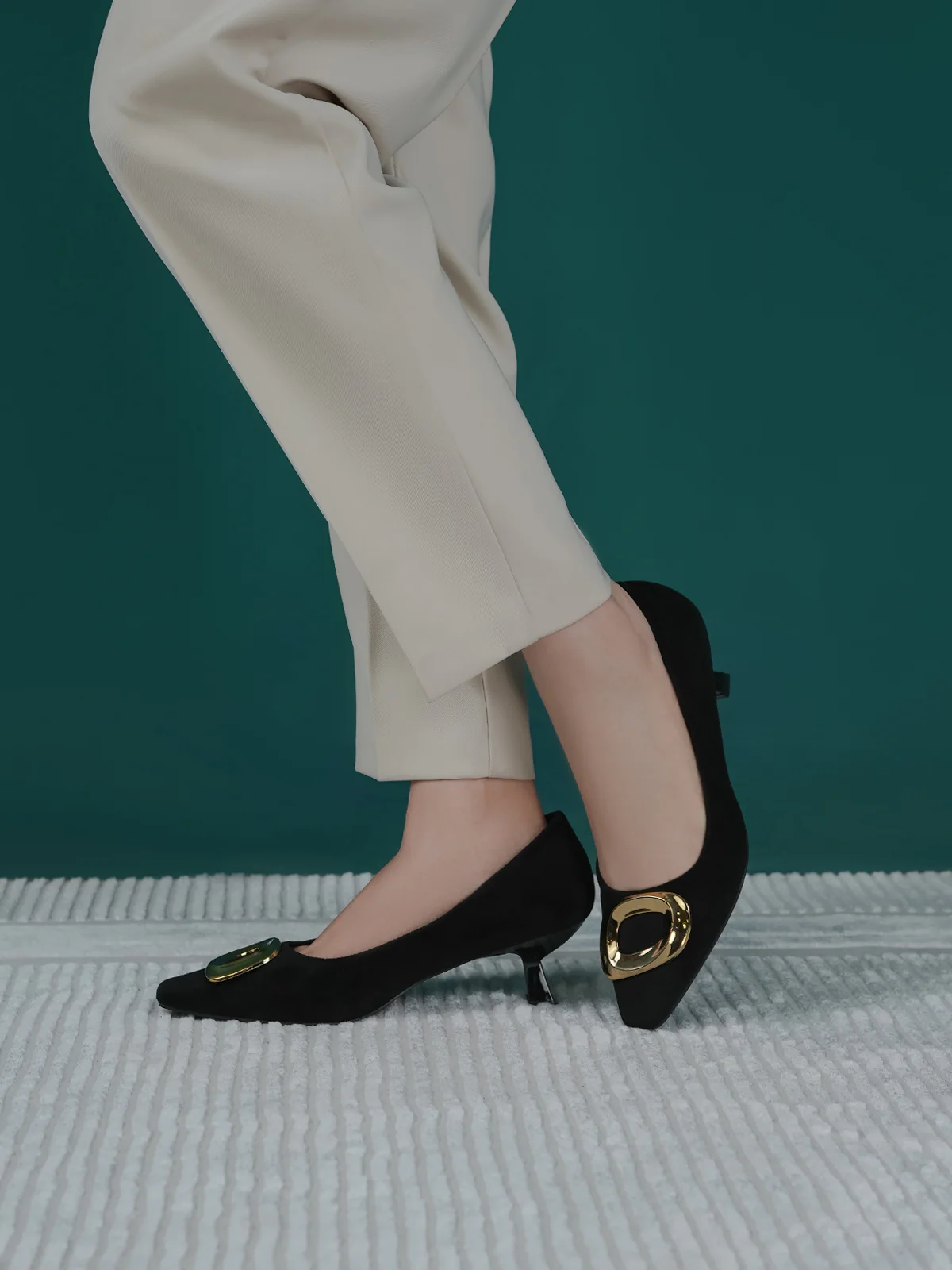 Women "WIKOLIA" Stylish Heel Court Shoes - Image 3