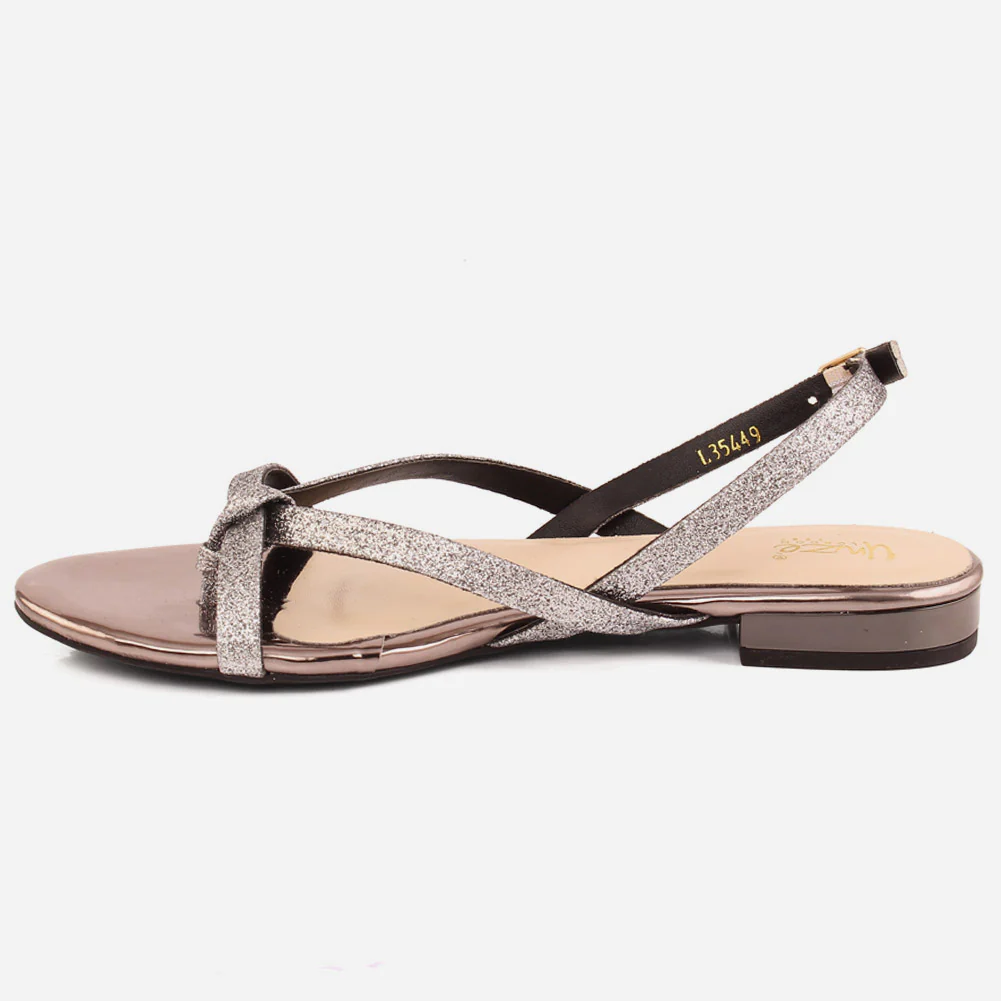 Women"Lorena" cross strap glossy low heel sandals - Image 3