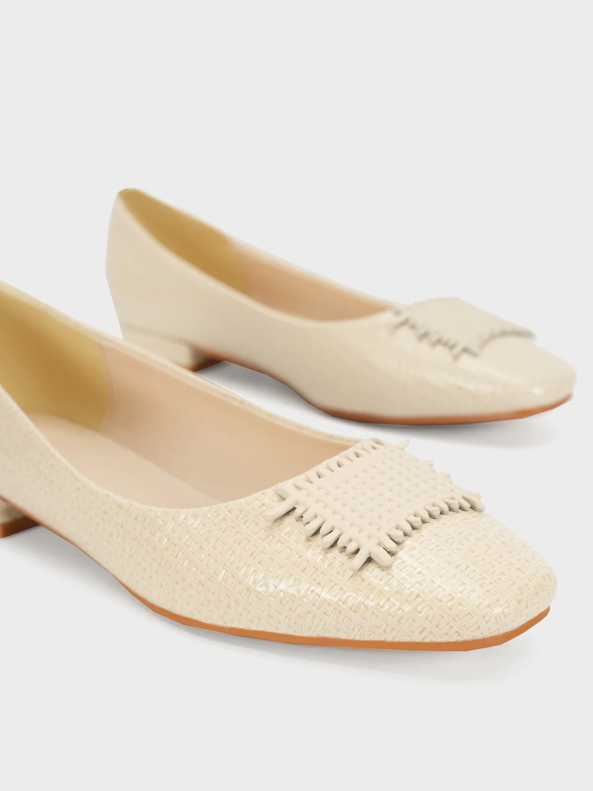 Women's "ANALEAH" Block Low Heel Pumps - Image 4