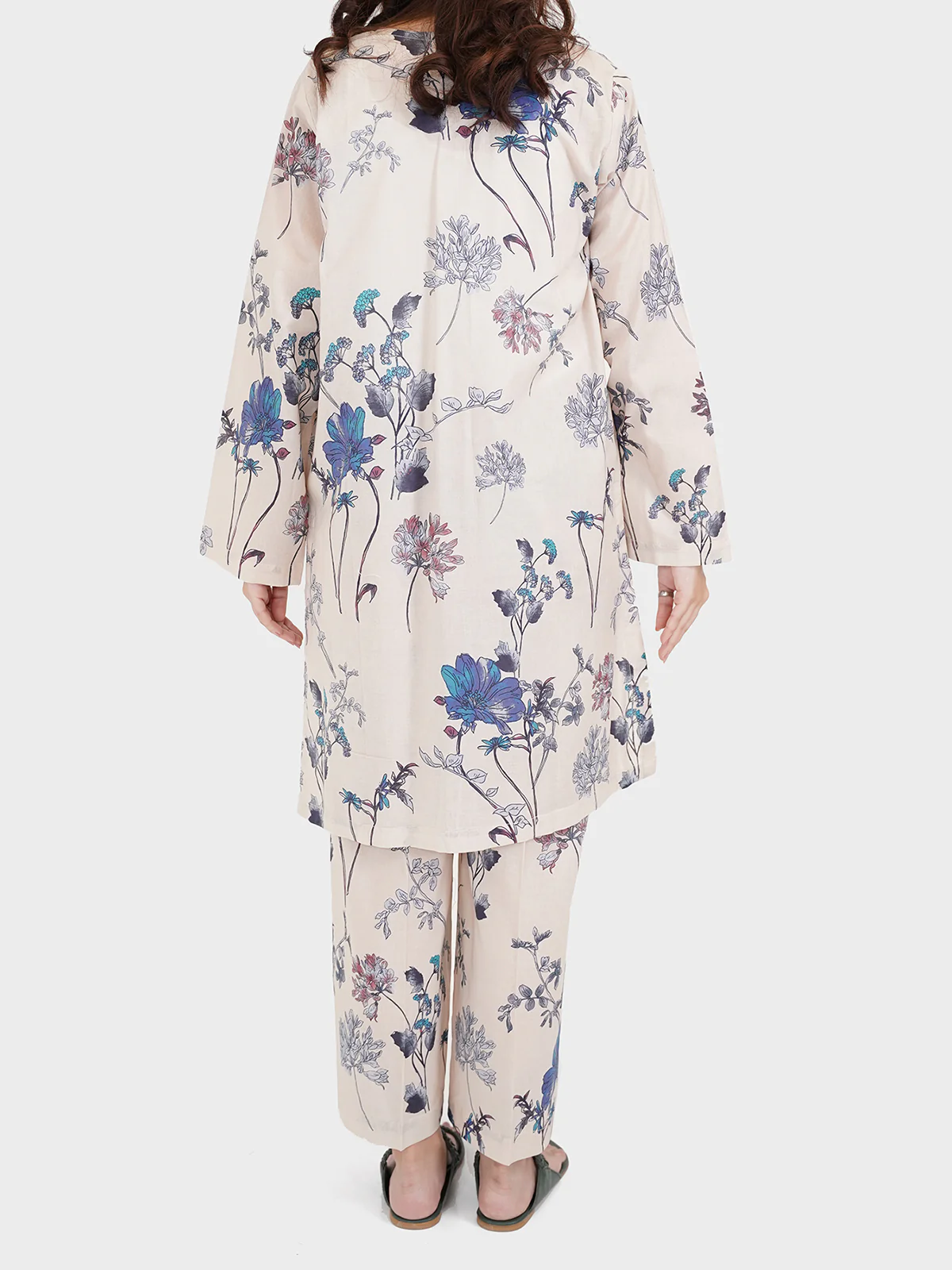 "AOIBHE" Printed Two Piece Suit - Image 4