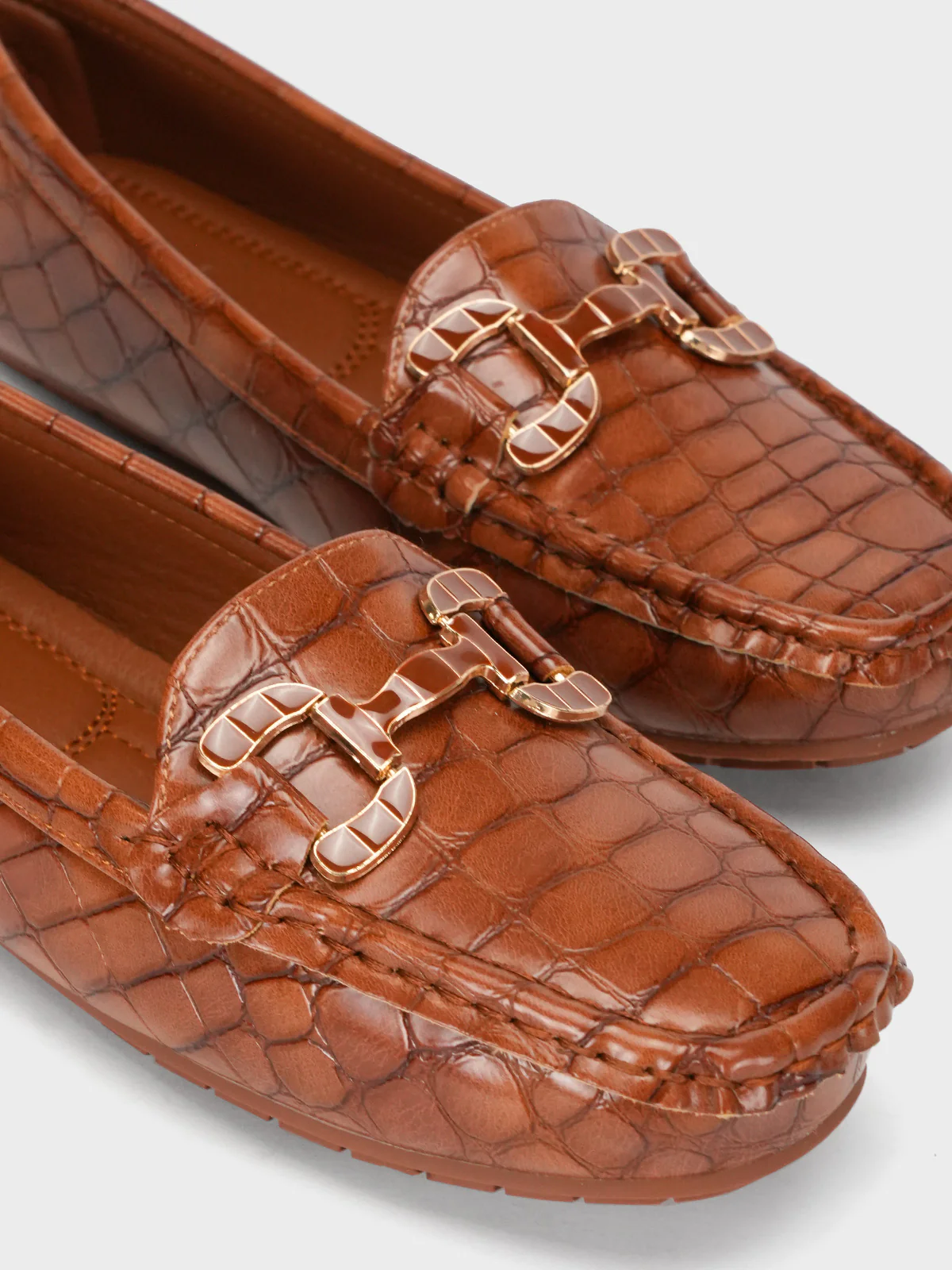 Womens "ARLOWE" Textured Comfy Moccasins - Image 4