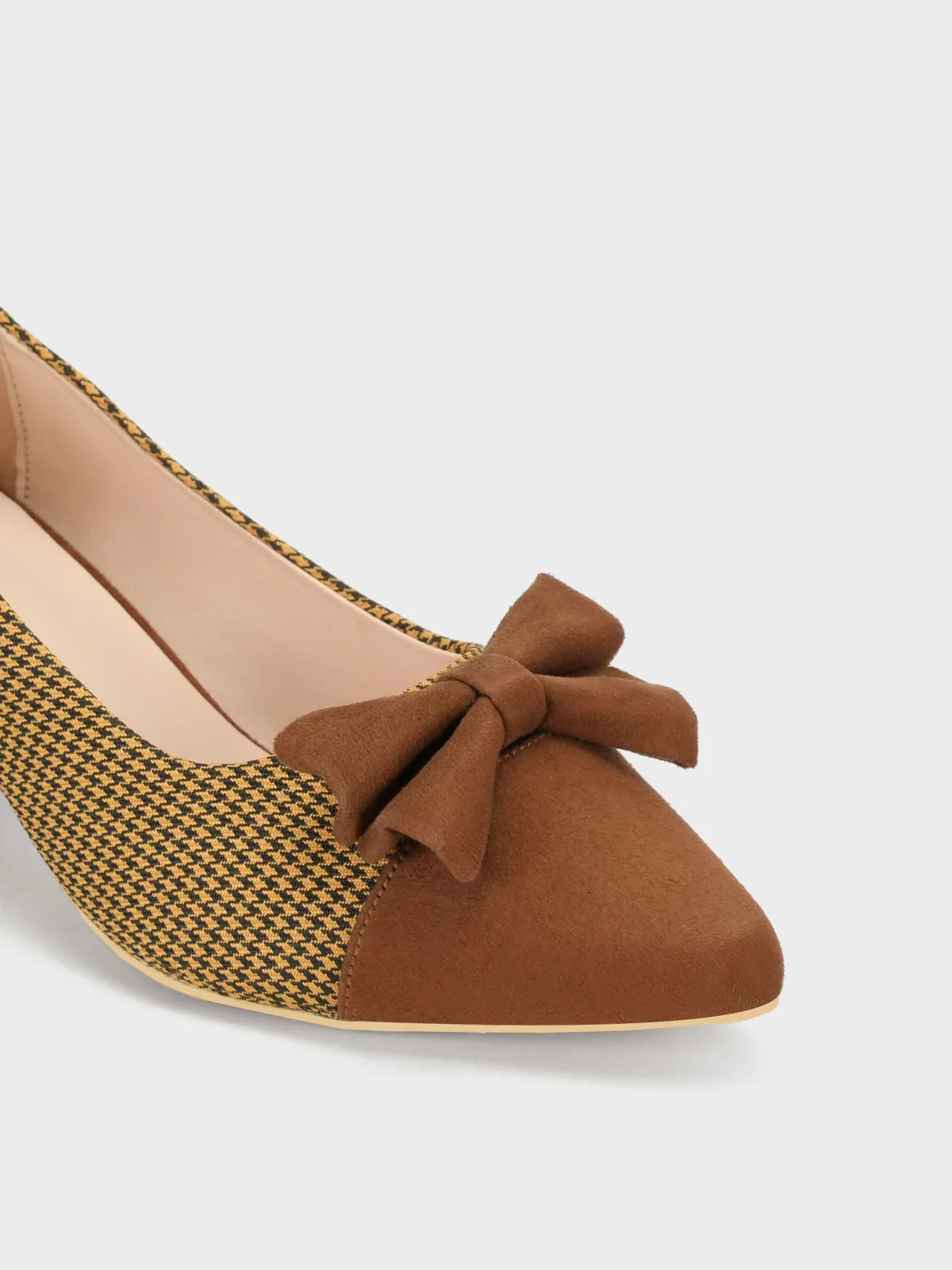 Womens "AVIOR" Pointed Casual Comfy Courts - Image 4