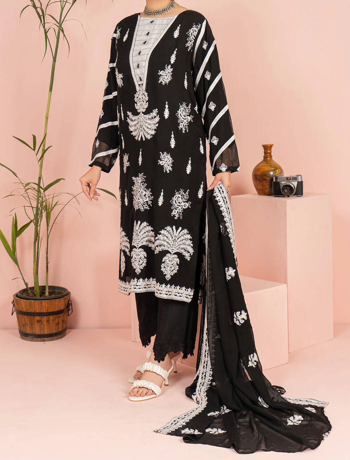 "BAHAR" Chiffon Festive Collection Two Piece Suit - Image 2