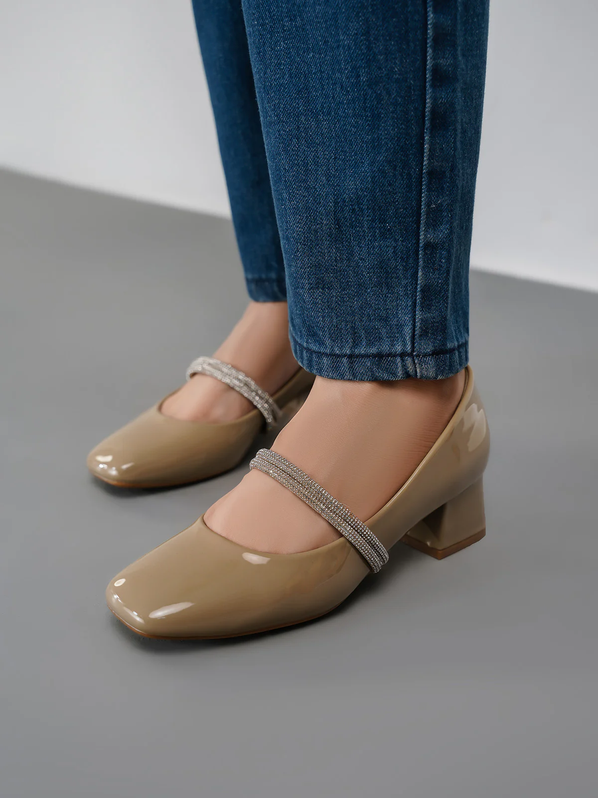 Women's "BANINIT" Stylish Square Toe Courts