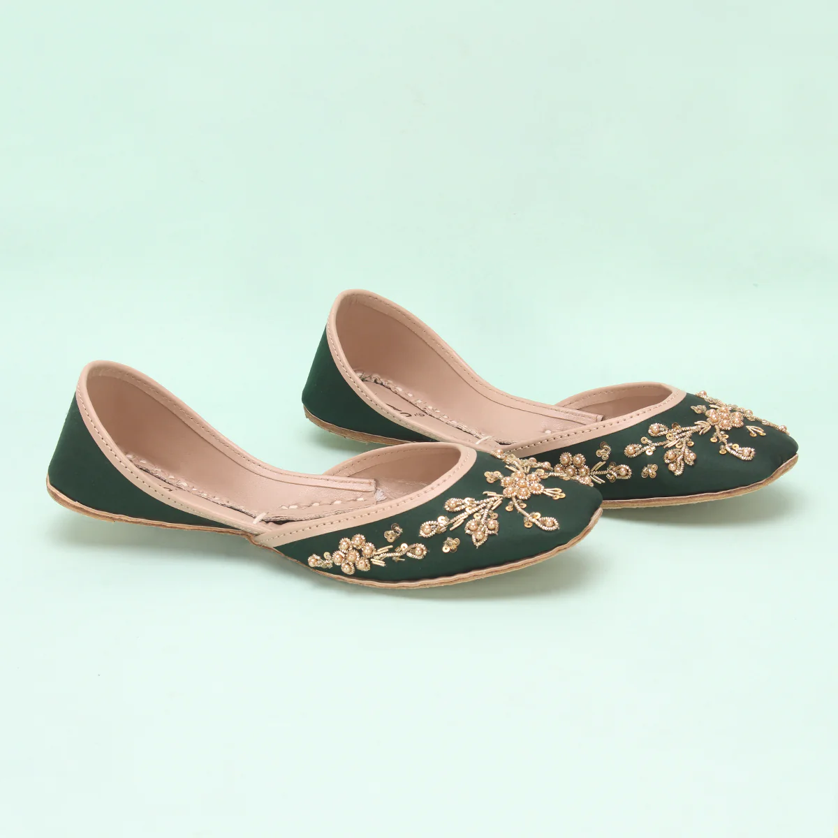 Women's "CADFAN" Embellished Khussa - Image 6
