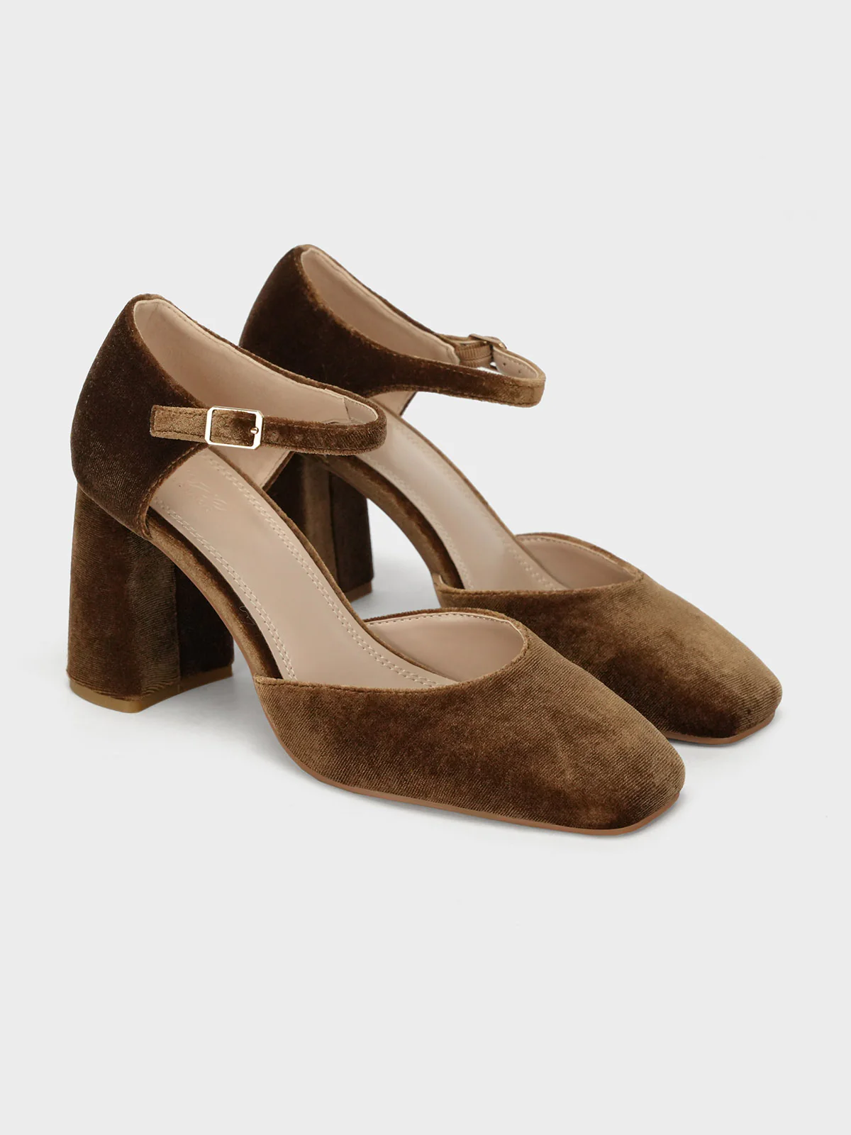 Women's "CARUSO" Round Toe Stylish Sandals - Image 4