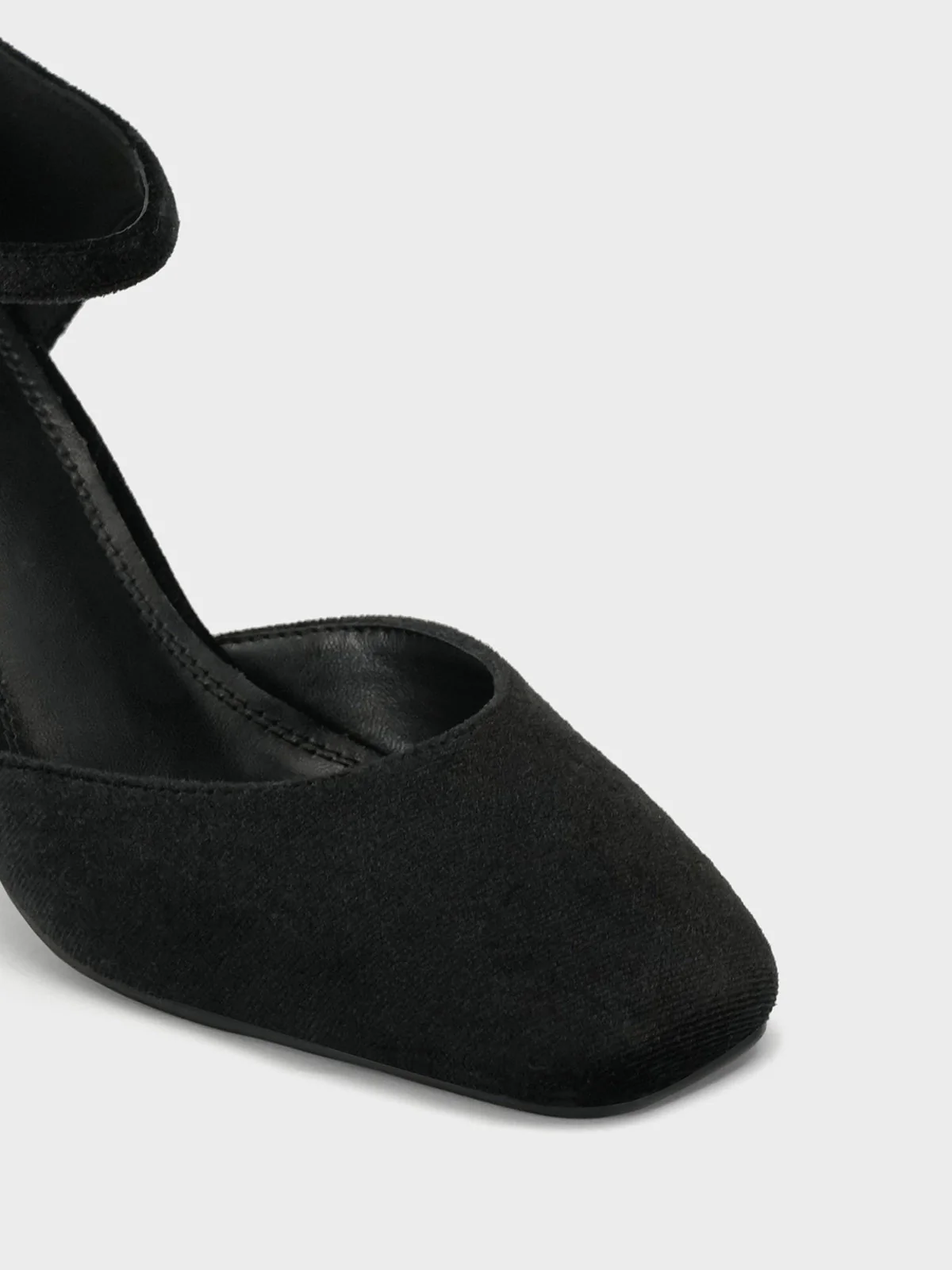 Women's "CARUSO" Round Toe Stylish Sandals - Image 7