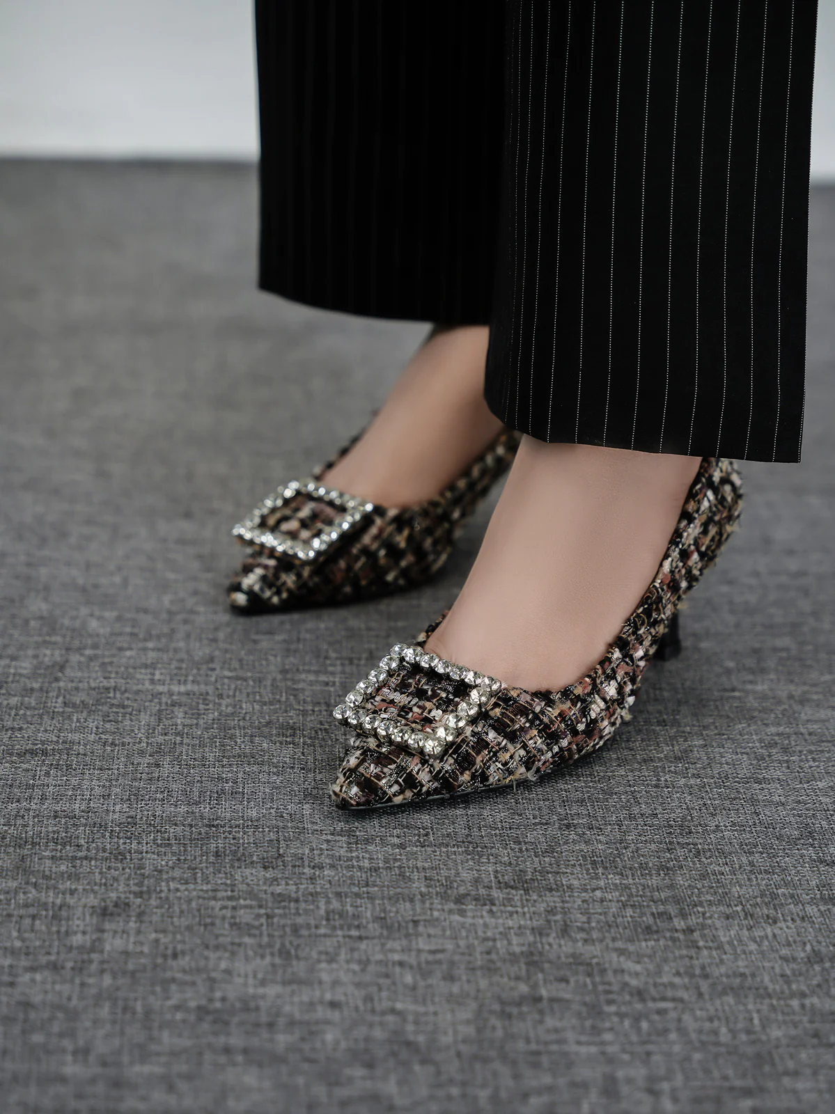 Women's "CIRCE" Pointy Toe Dress Courts - Image 6