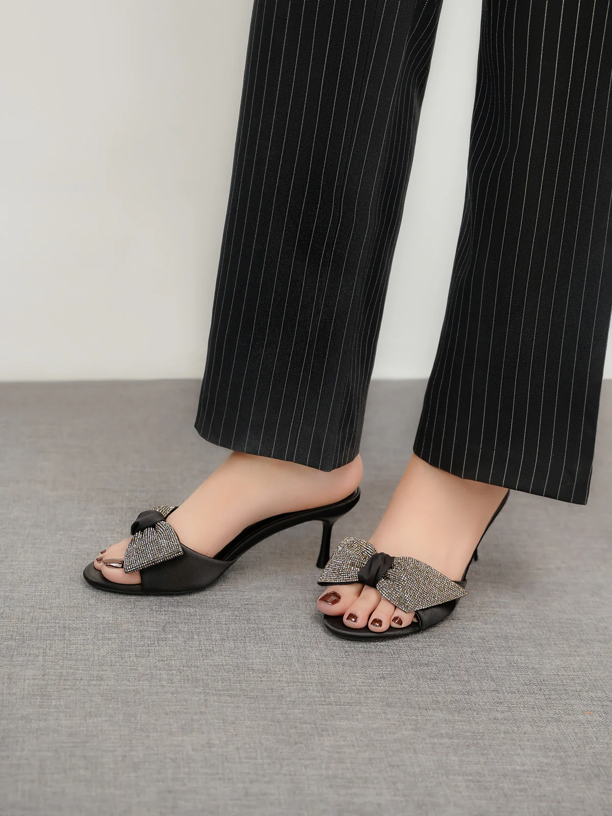 Womens "EUODIA" Shimmery Decorated Sandals