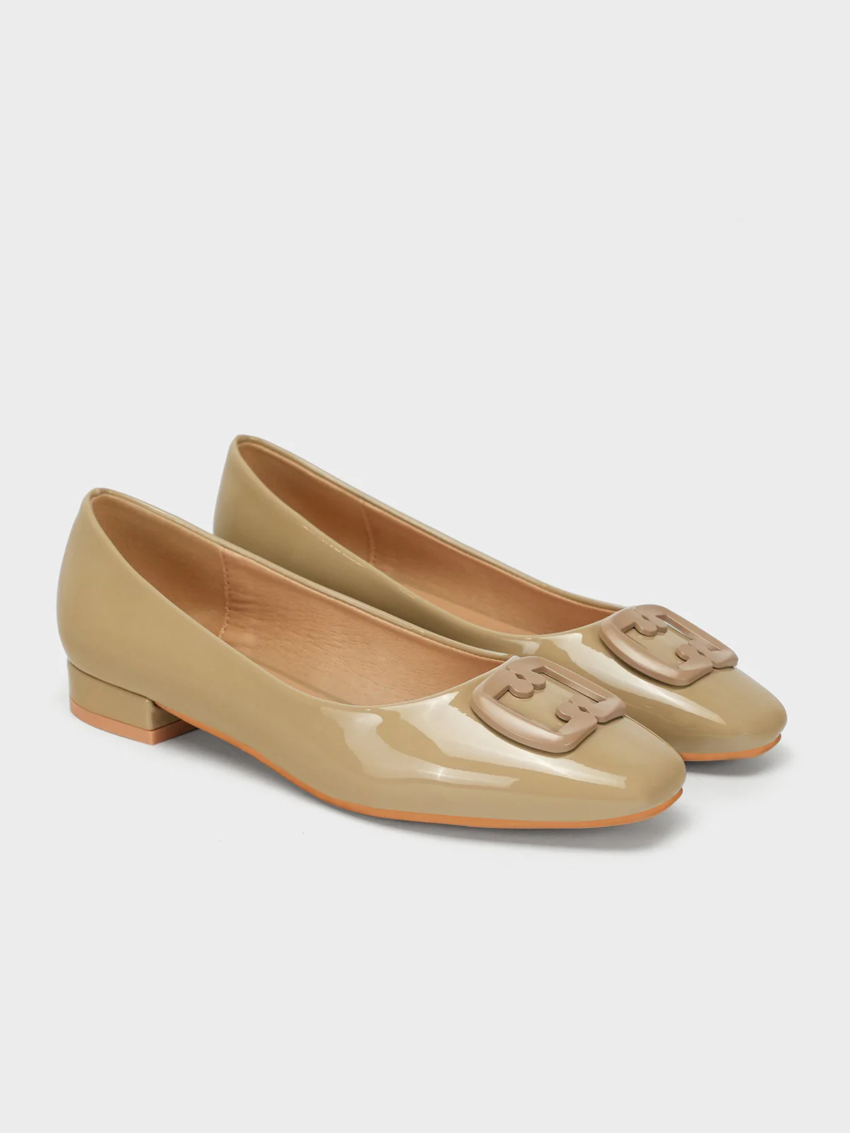 Women's "FIORELLO" Casual Patent Pumps - Image 2