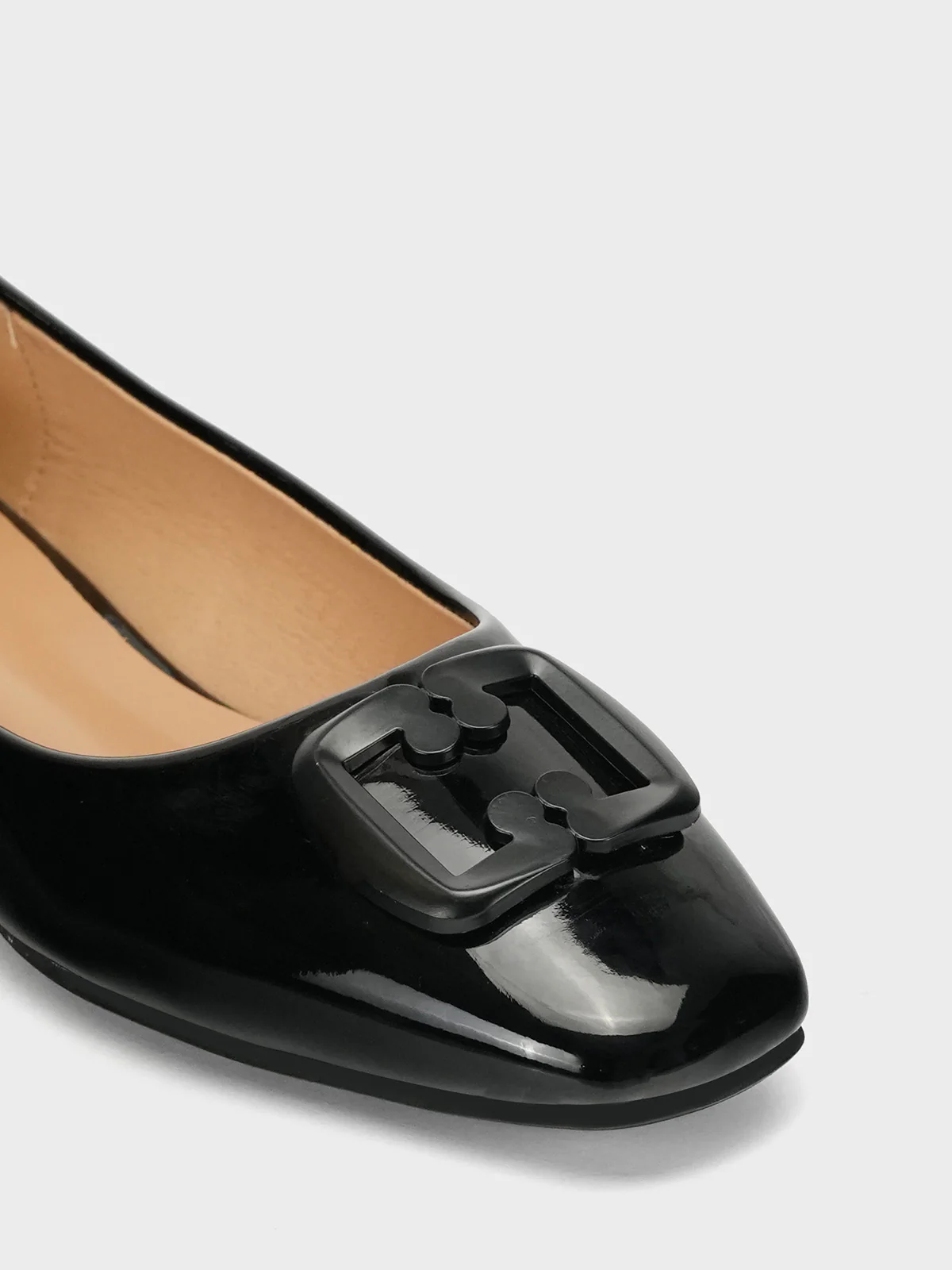 Women's "FIORELLO" Casual Patent Pumps - Image 4