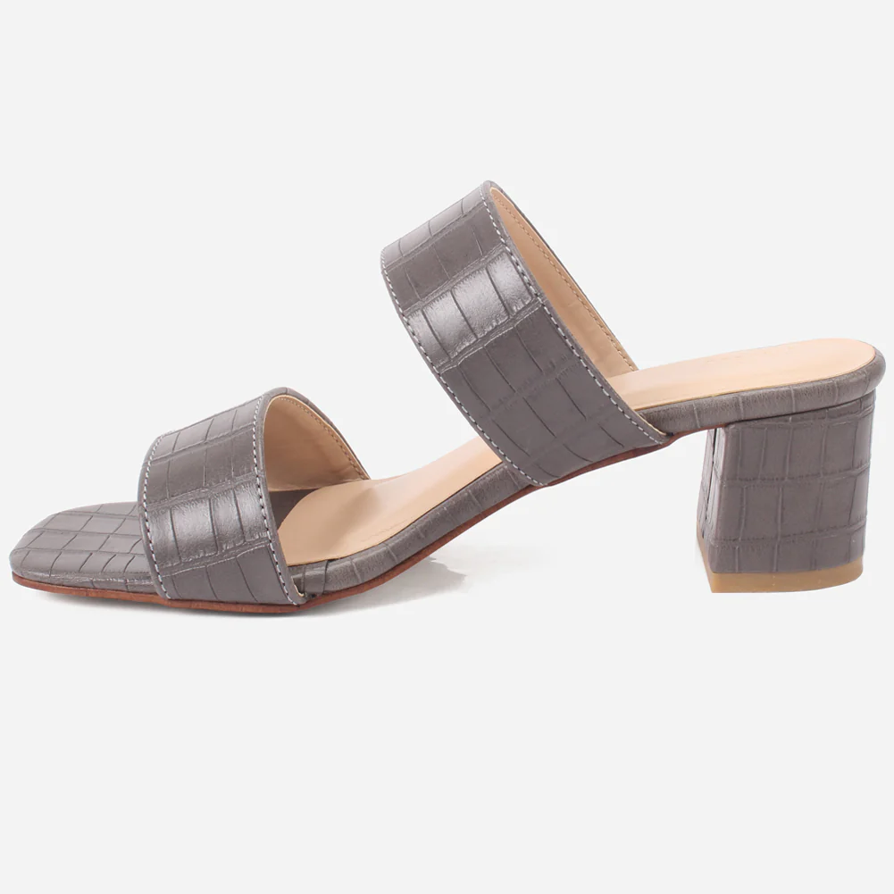 Women's "GEFA" Textured Strappy Slide-In Shoes - Image 3